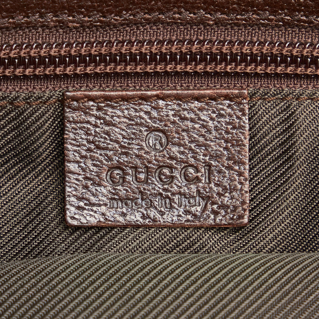 Gucci GG Canvas Crossbody (SHG-oRXOMp)
