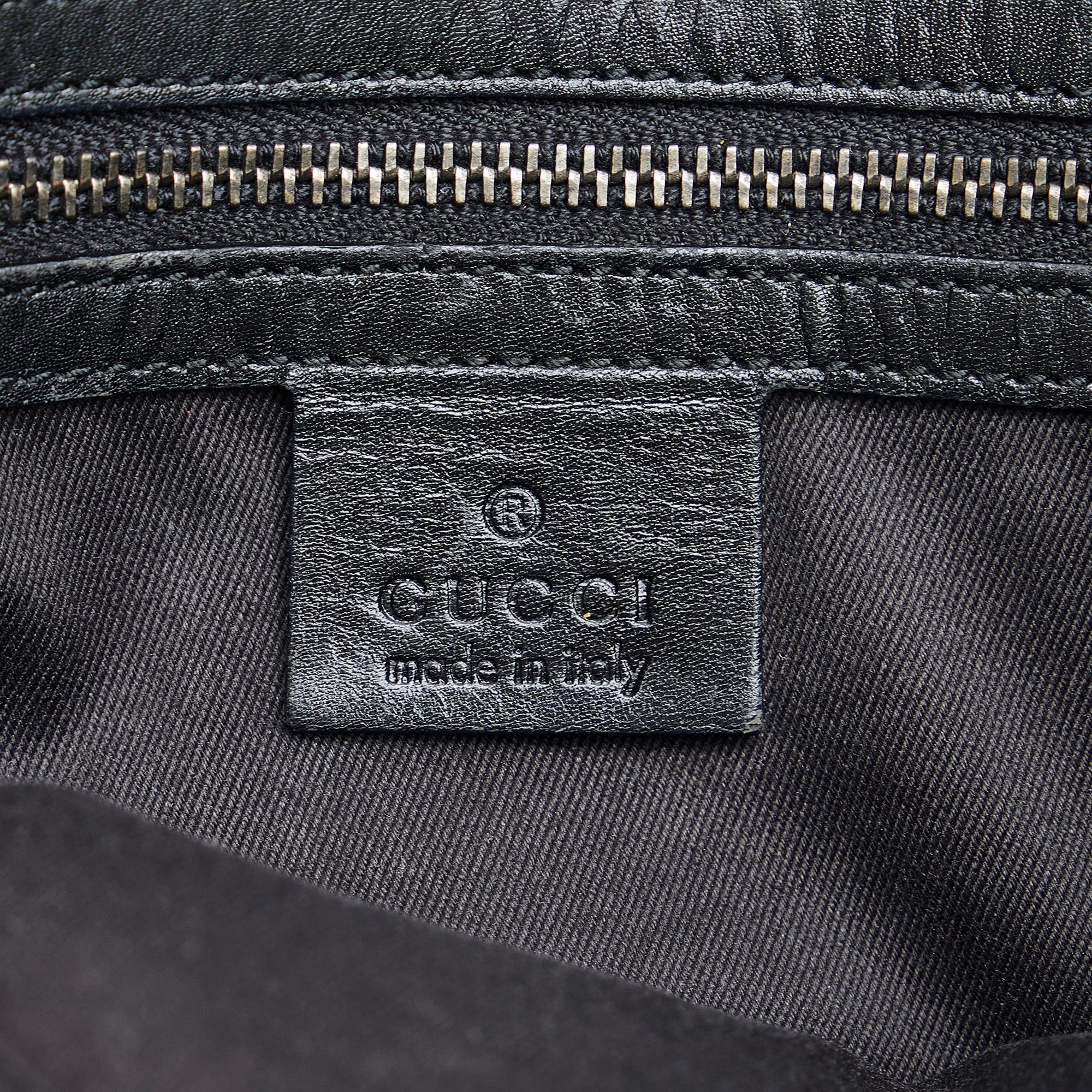Gucci GG Canvas Crossbody (SHG-svpYSh)
