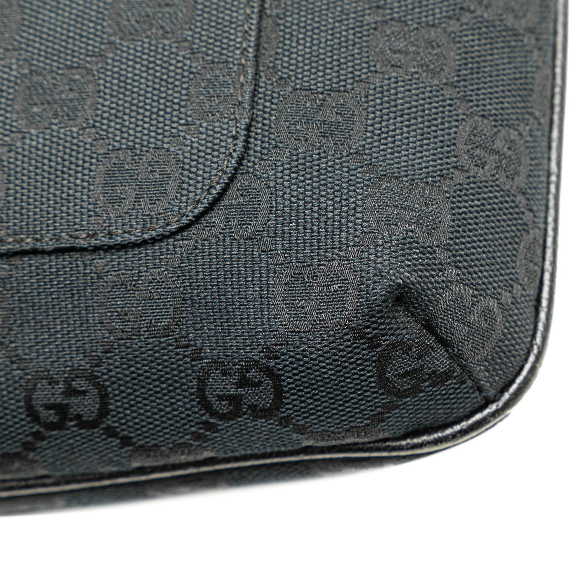 Gucci GG Canvas Crossbody (SHG-Z3iqoH)