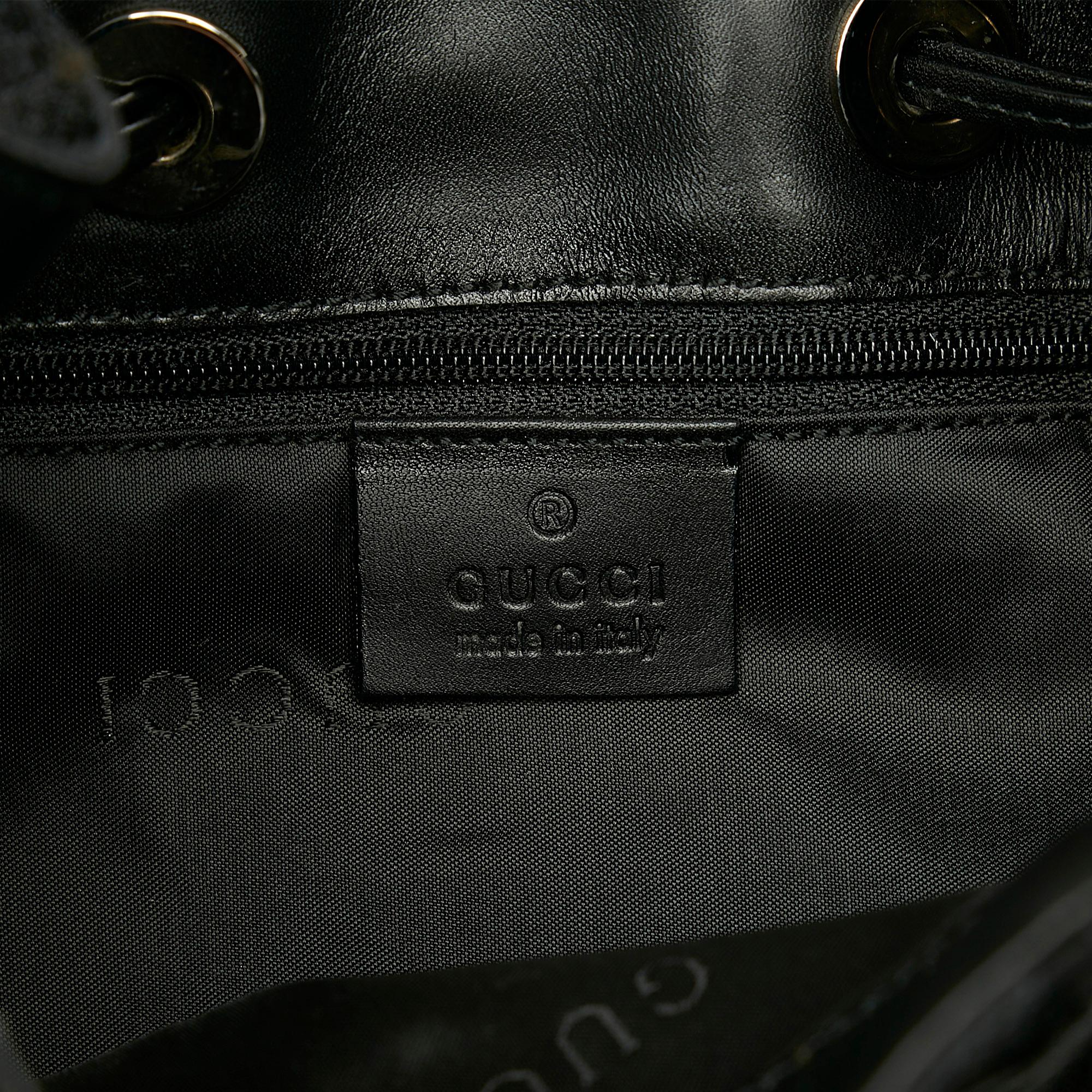Gucci Gucci Canvas Drawstring Hobo Bag (SHG-33033)
