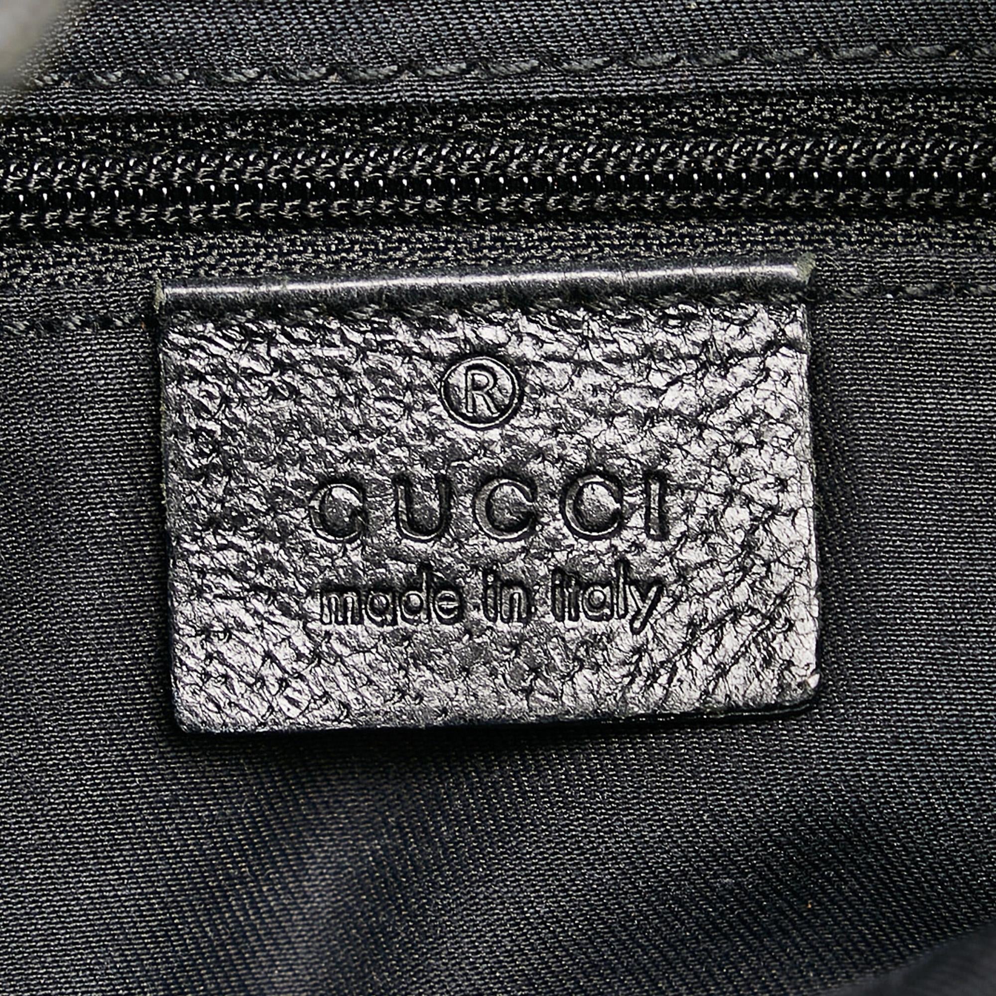 Gucci Gucci Canvas Drawstring Shoulder Bag (SHG-32220)