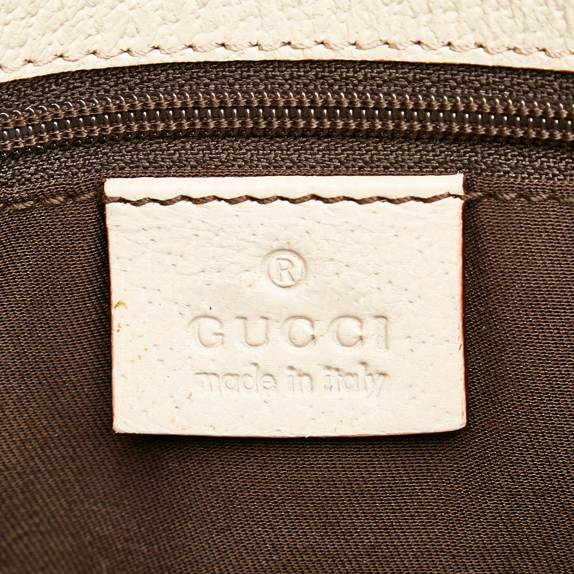 Gucci Gucci Canvas Eclipse Crossbody Bag (SHG-29812)