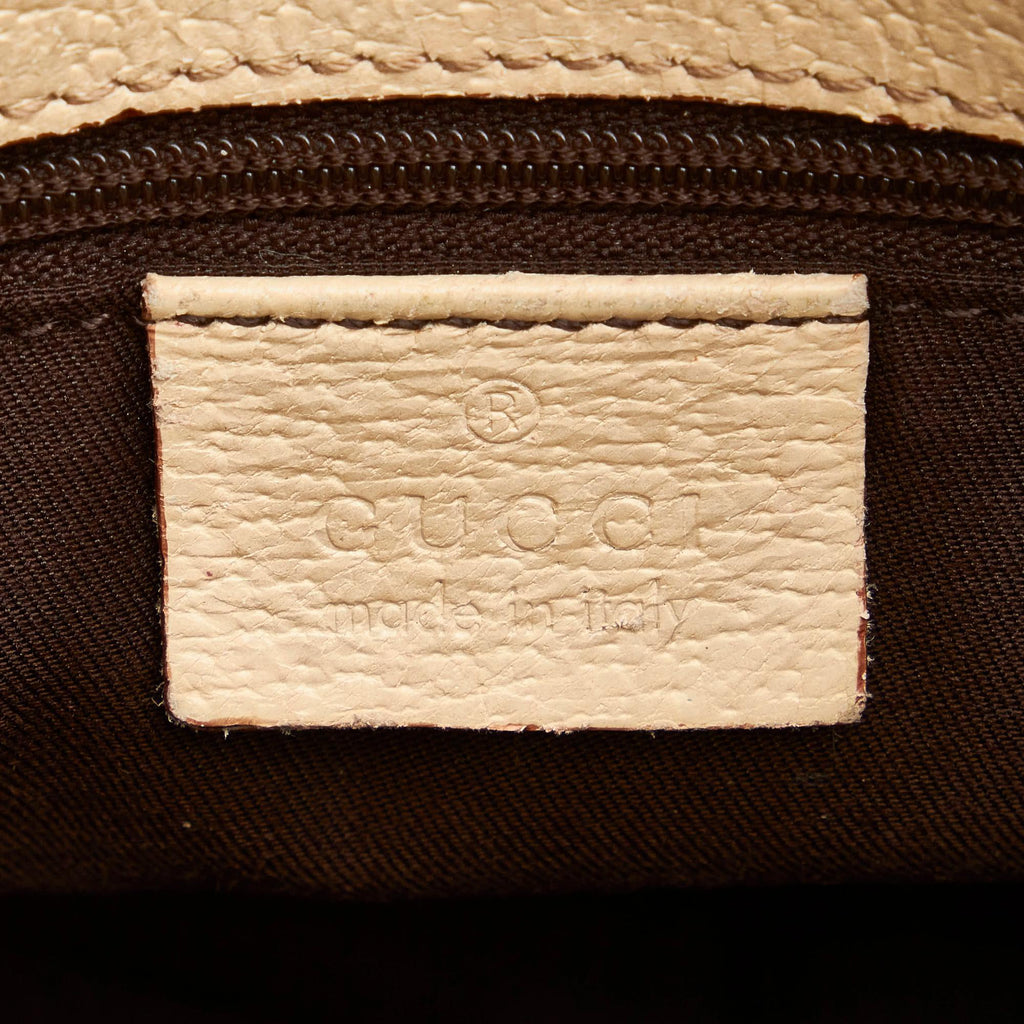 Gucci Gucci Canvas Eclipse Crossbody Bag (SHG-32119)
