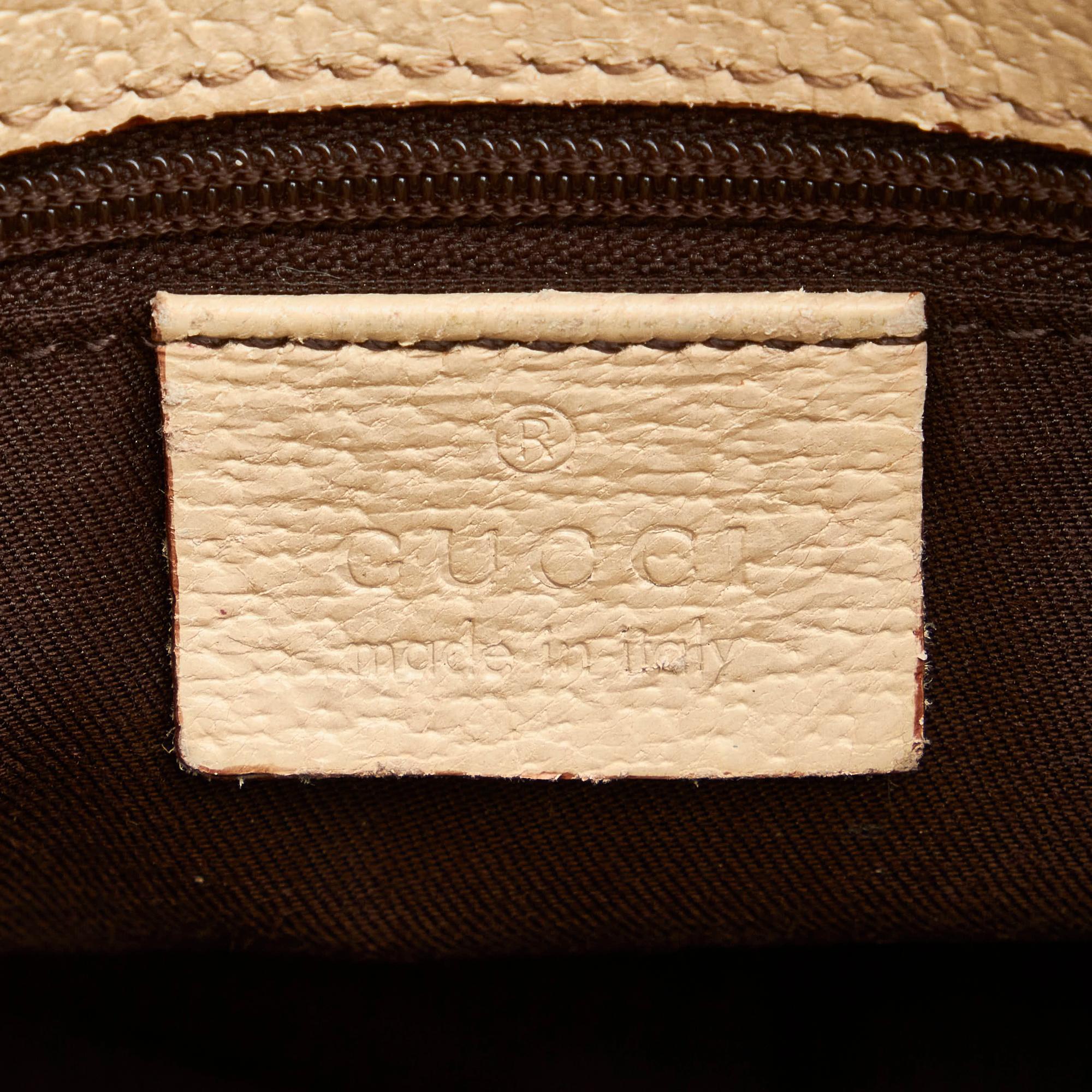 Gucci Gucci Canvas Eclipse Crossbody Bag (SHG-32119)