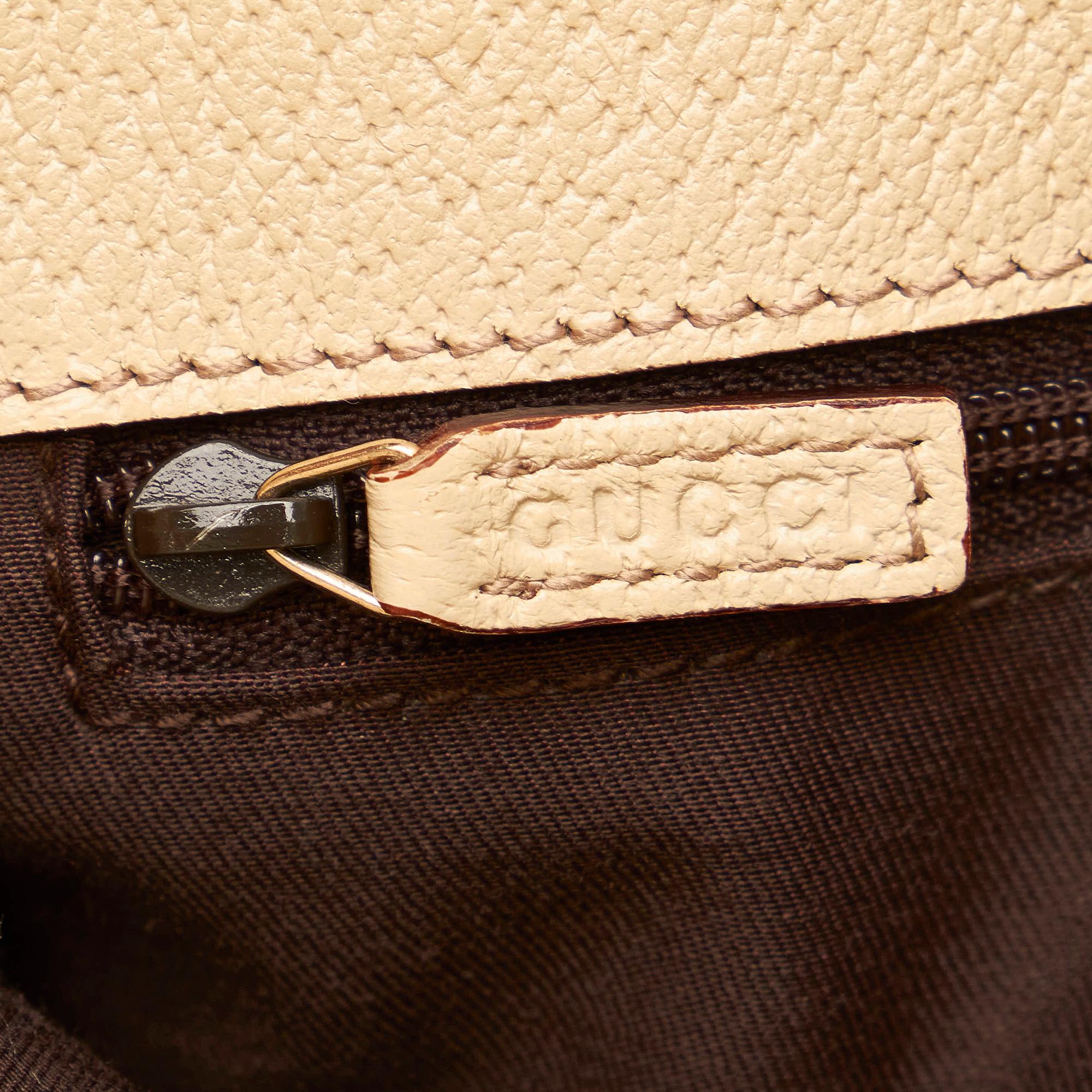 Gucci Gucci Canvas Eclipse Crossbody Bag (SHG-32807)