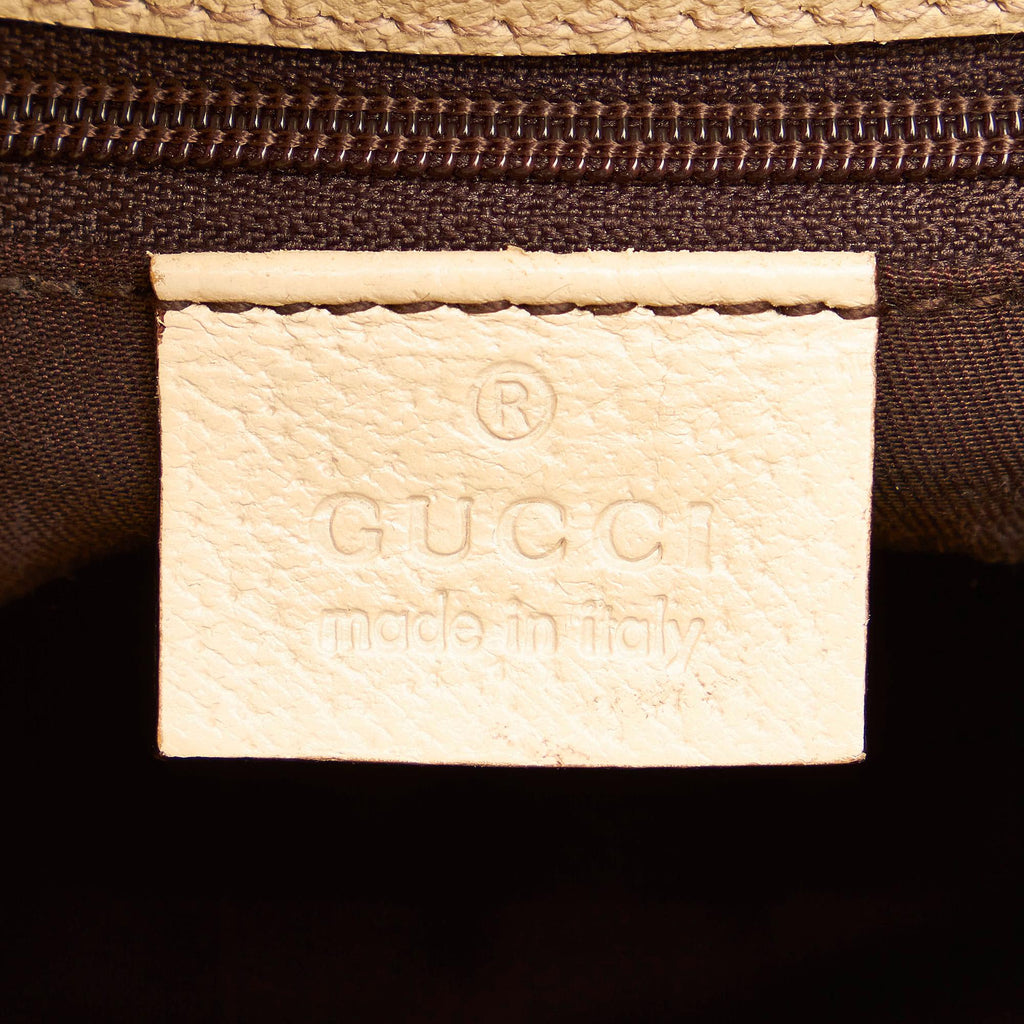 Gucci Gucci Canvas Eclipse Crossbody Bag (SHG-32807)