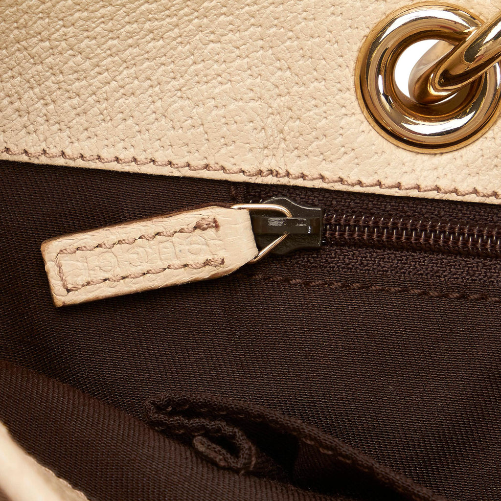 Gucci Gucci Canvas Eclipse Handbag (SHG-32960)