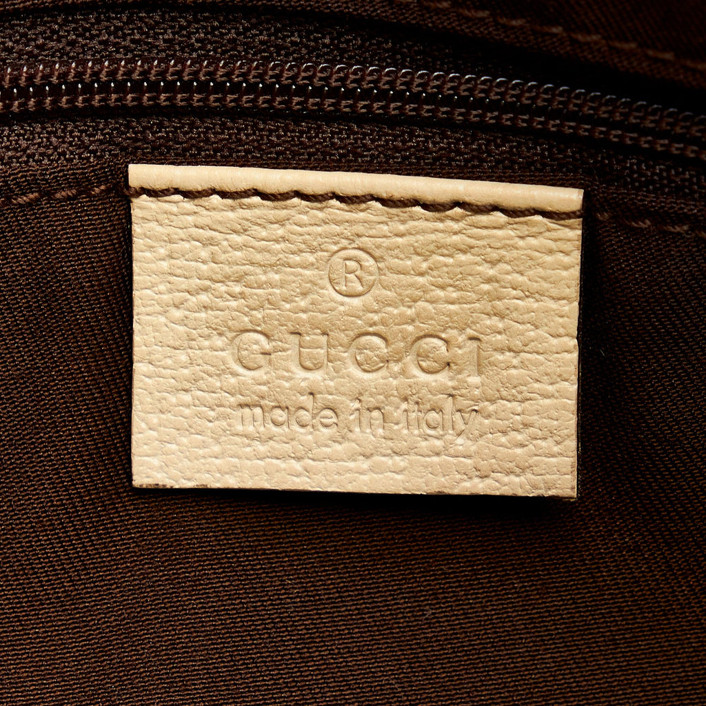 Gucci Gucci Canvas Eclipse Shoulder Bag (SHG-24433)