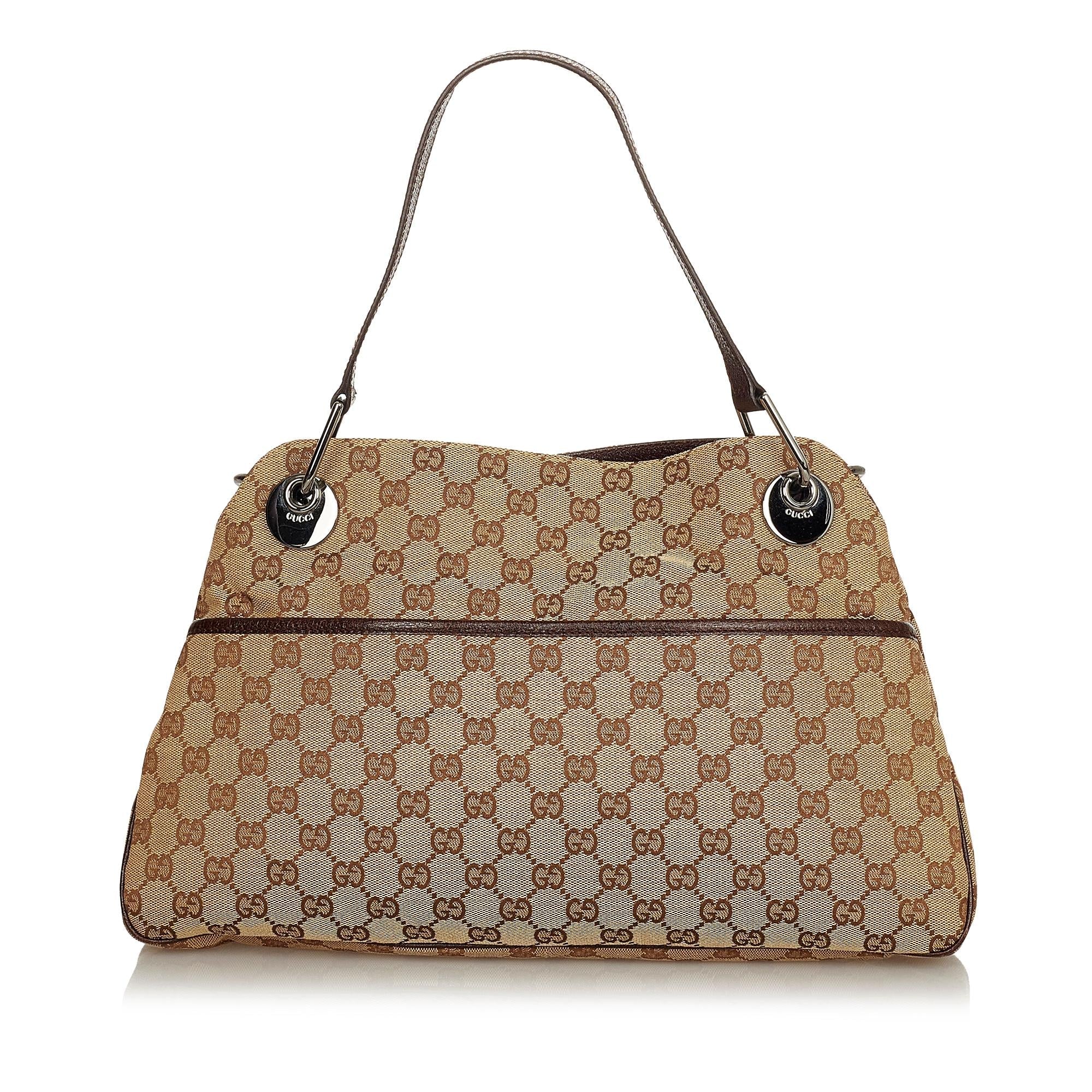 Gucci Gucci Canvas Eclipse Shoulder Bag (SHG-24502)