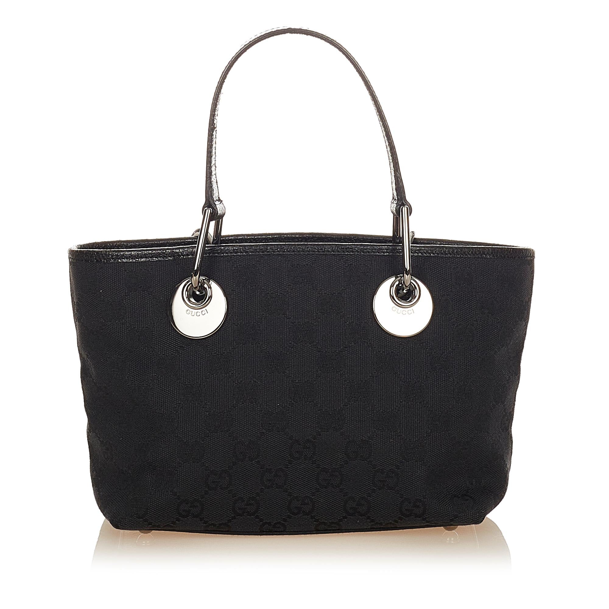 Gucci Gucci Canvas Eclipse Shoulder Bag (SHG-25112)
