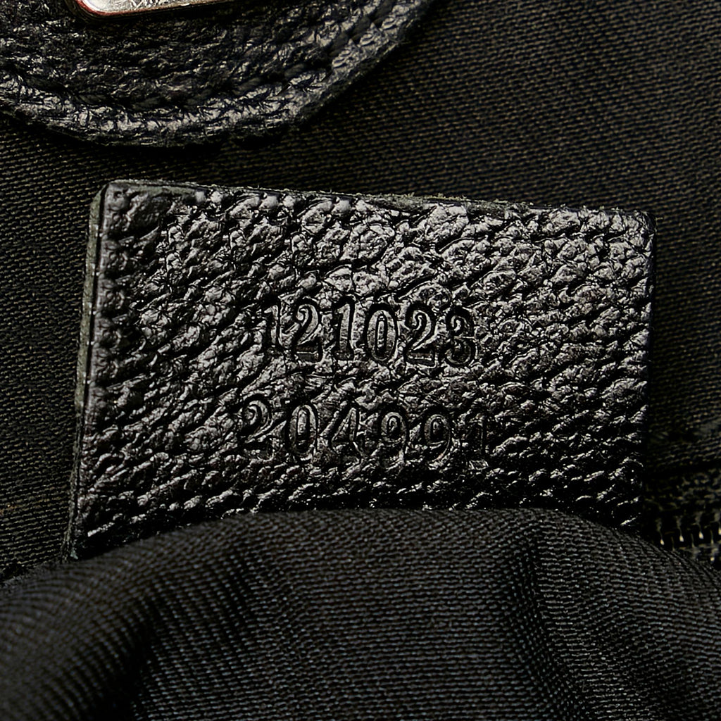 Gucci Gucci Canvas Eclipse Shoulder Bag (SHG-26385)