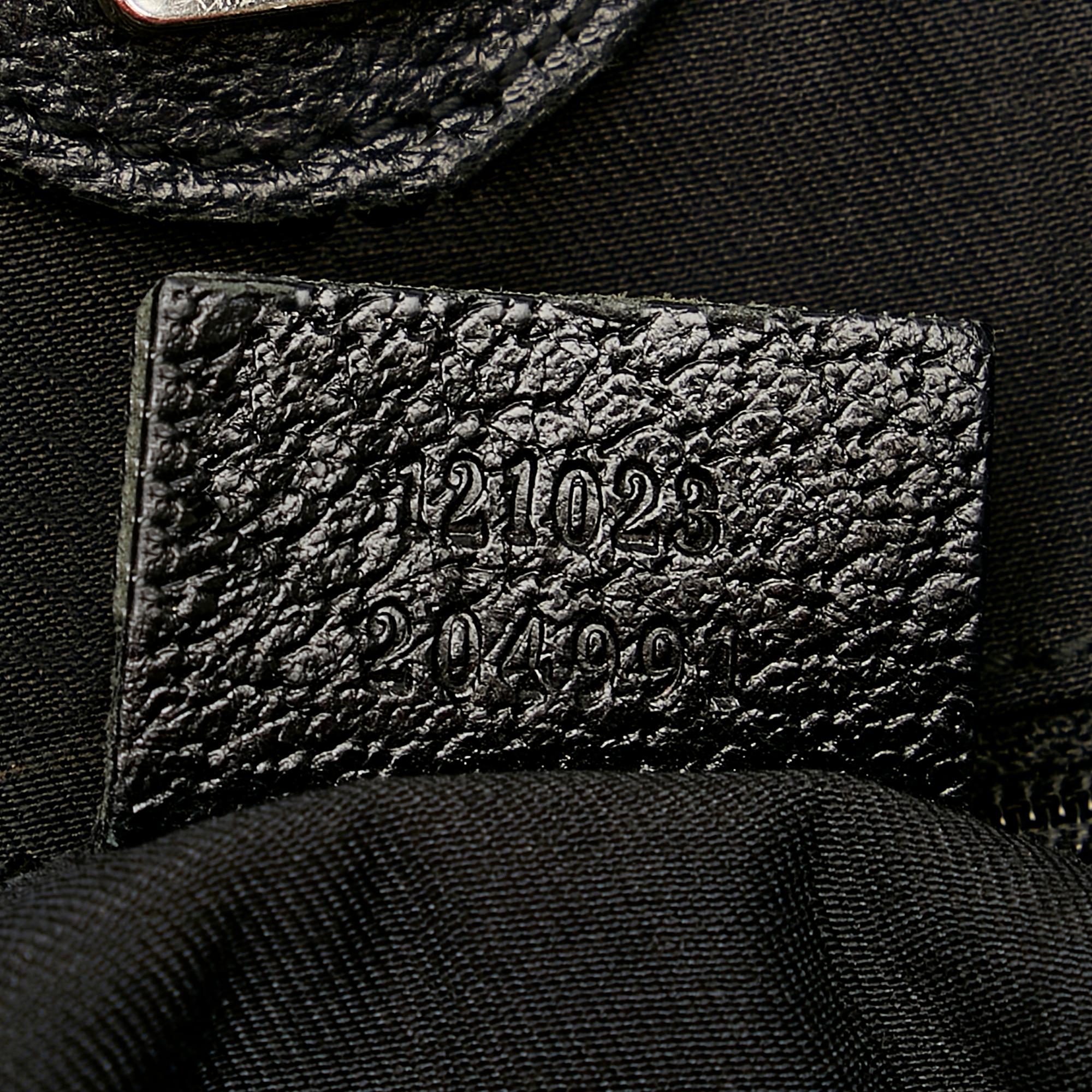 Gucci Gucci Canvas Eclipse Shoulder Bag (SHG-26385)