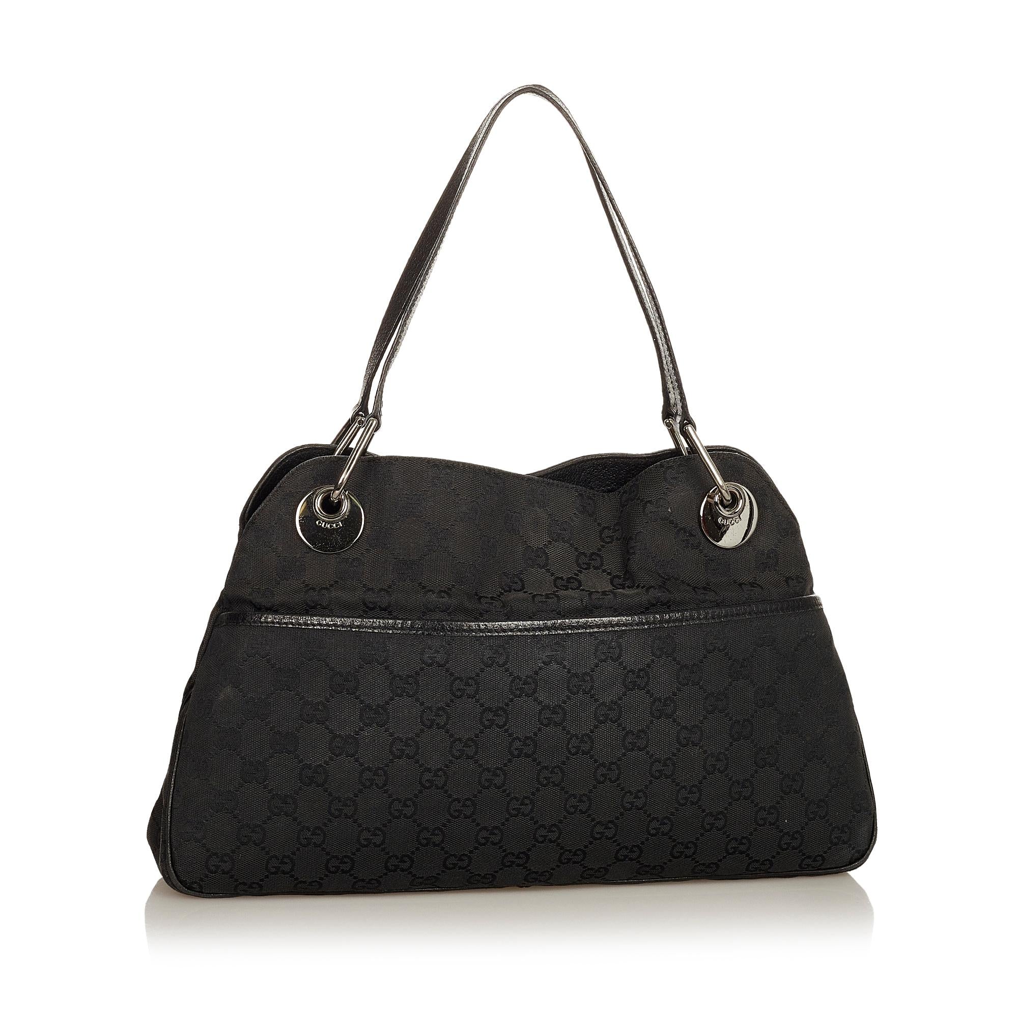 Gucci Gucci Canvas Eclipse Shoulder Bag (SHG-26385)