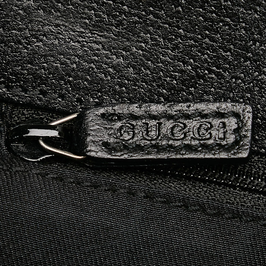 Gucci Gucci Canvas Eclipse Shoulder Bag (SHG-27350)