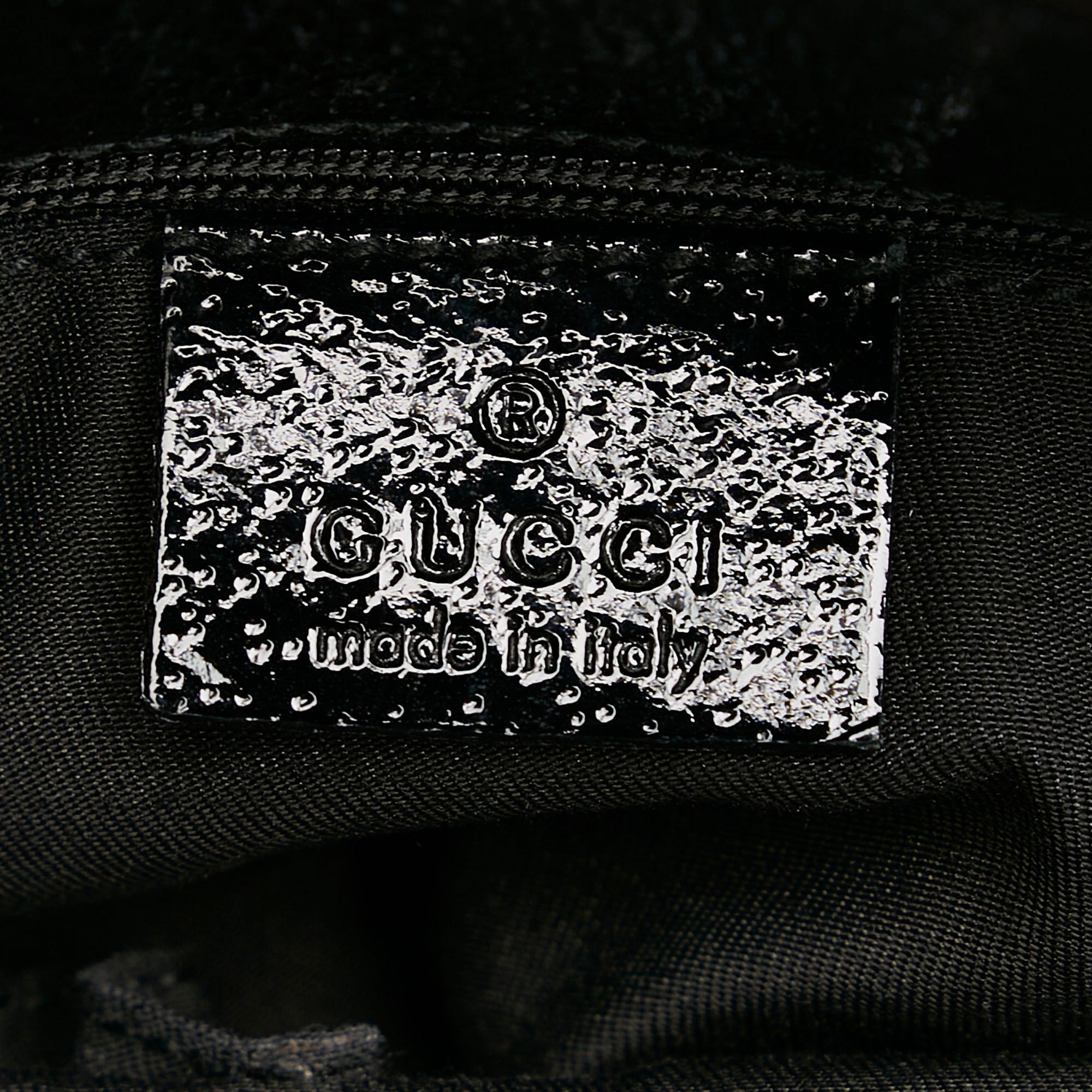 Gucci Gucci Canvas Eclipse Shoulder Bag (SHG-27761)