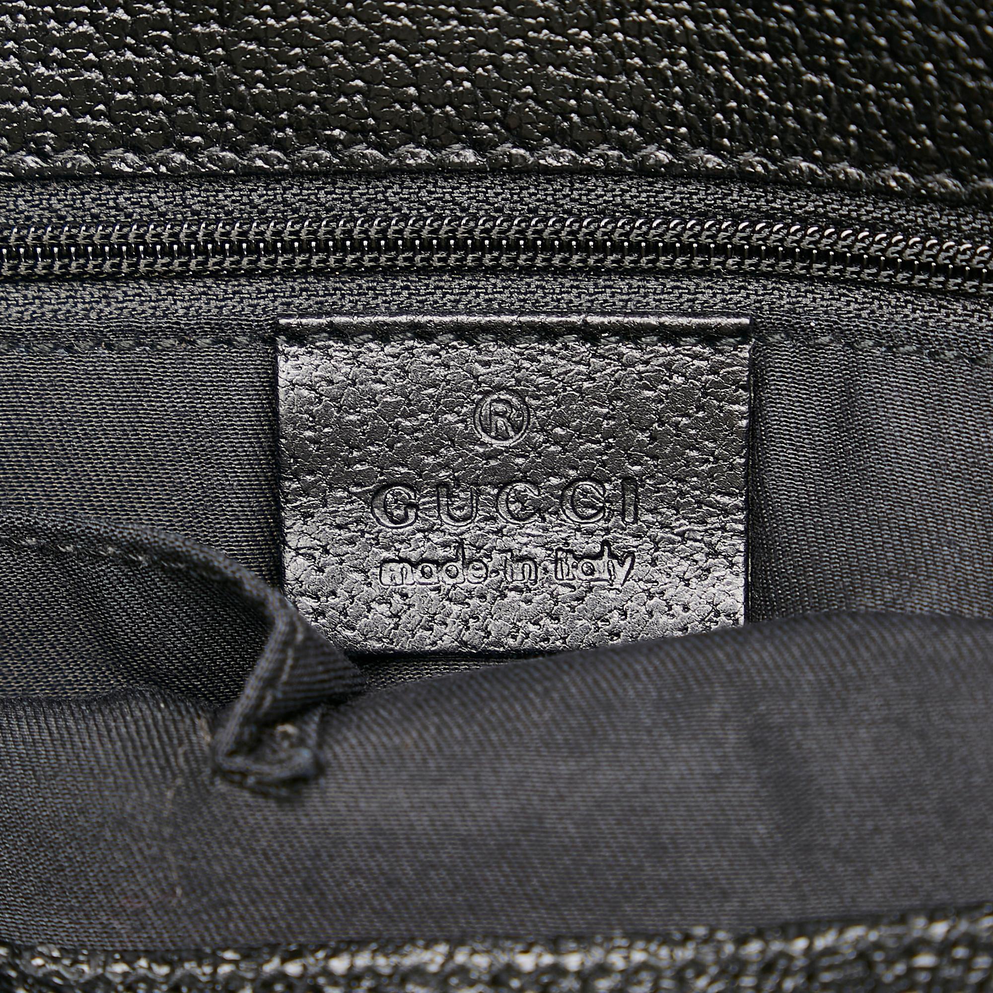 Gucci Gucci Canvas Eclipse Shoulder Bag (SHG-28440)