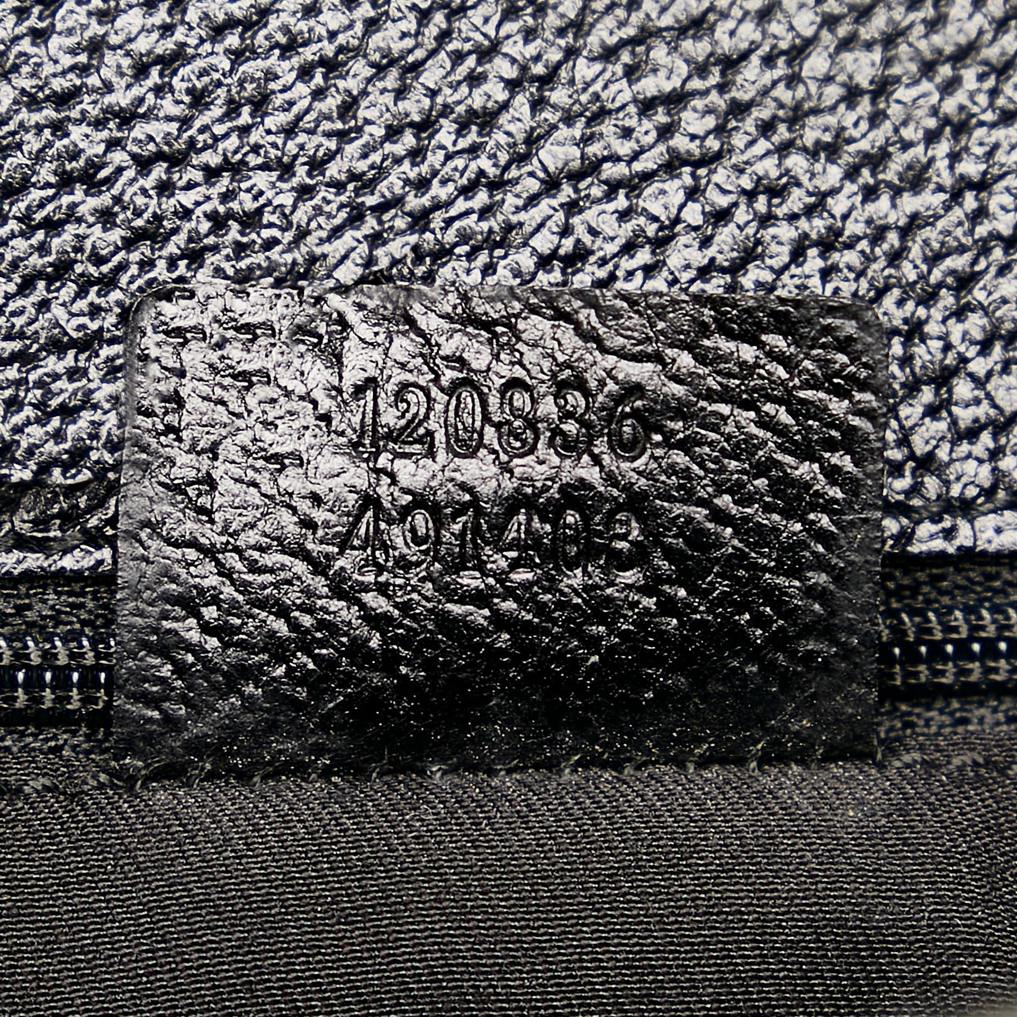 Gucci Gucci Canvas Eclipse Shoulder Bag (SHG-29035)