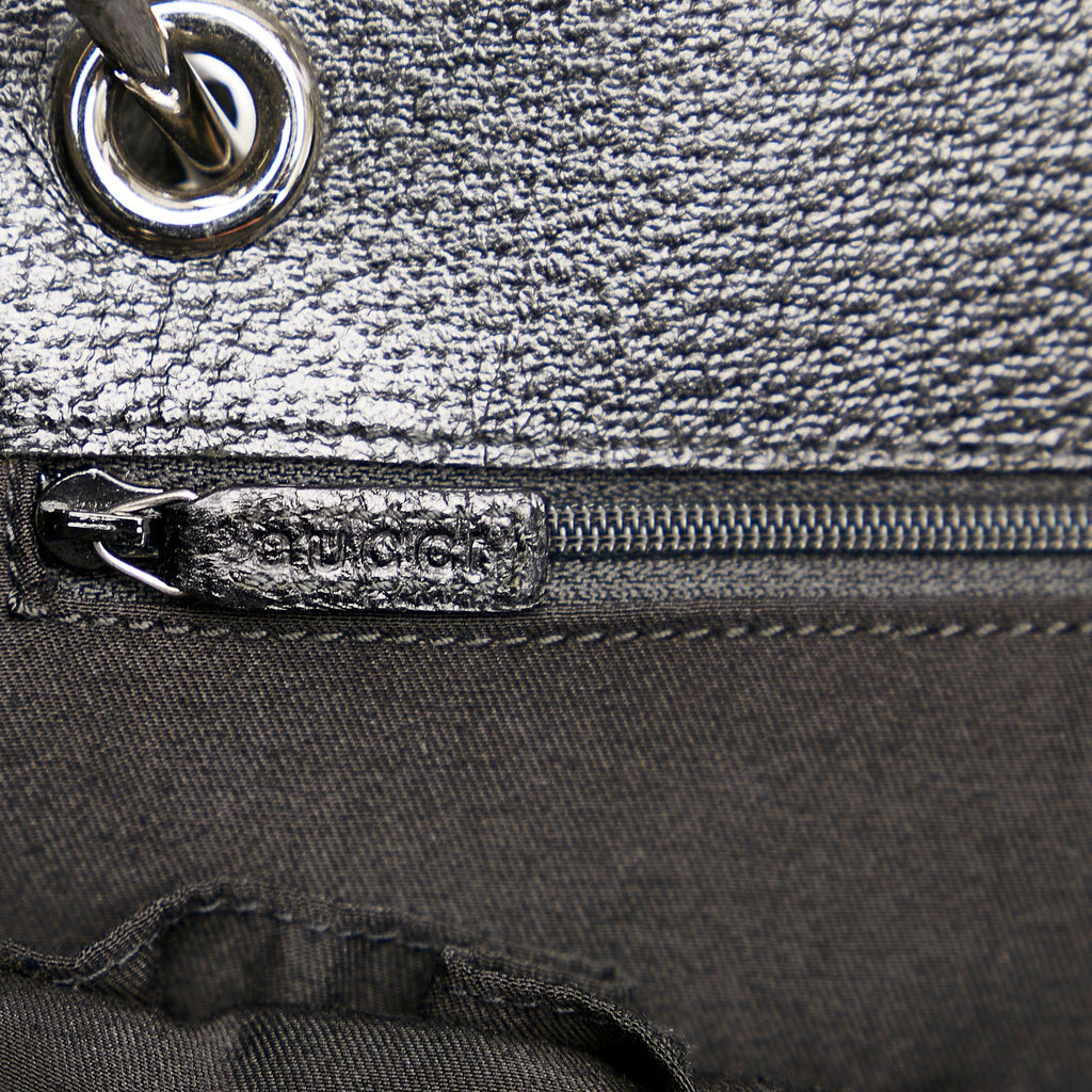Gucci Gucci Canvas Eclipse Shoulder Bag (SHG-29035)