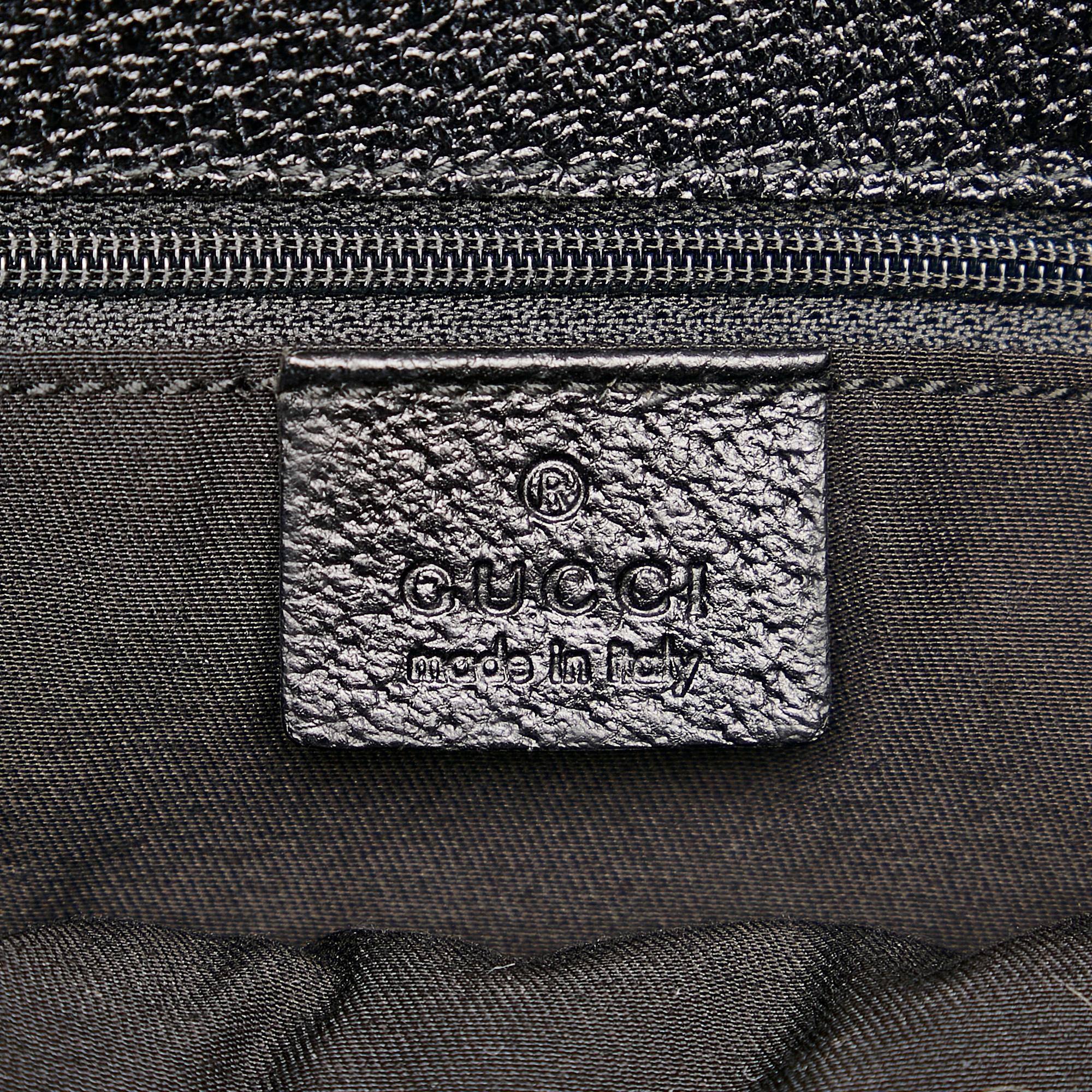 Gucci Gucci Canvas Eclipse Shoulder Bag (SHG-29035)