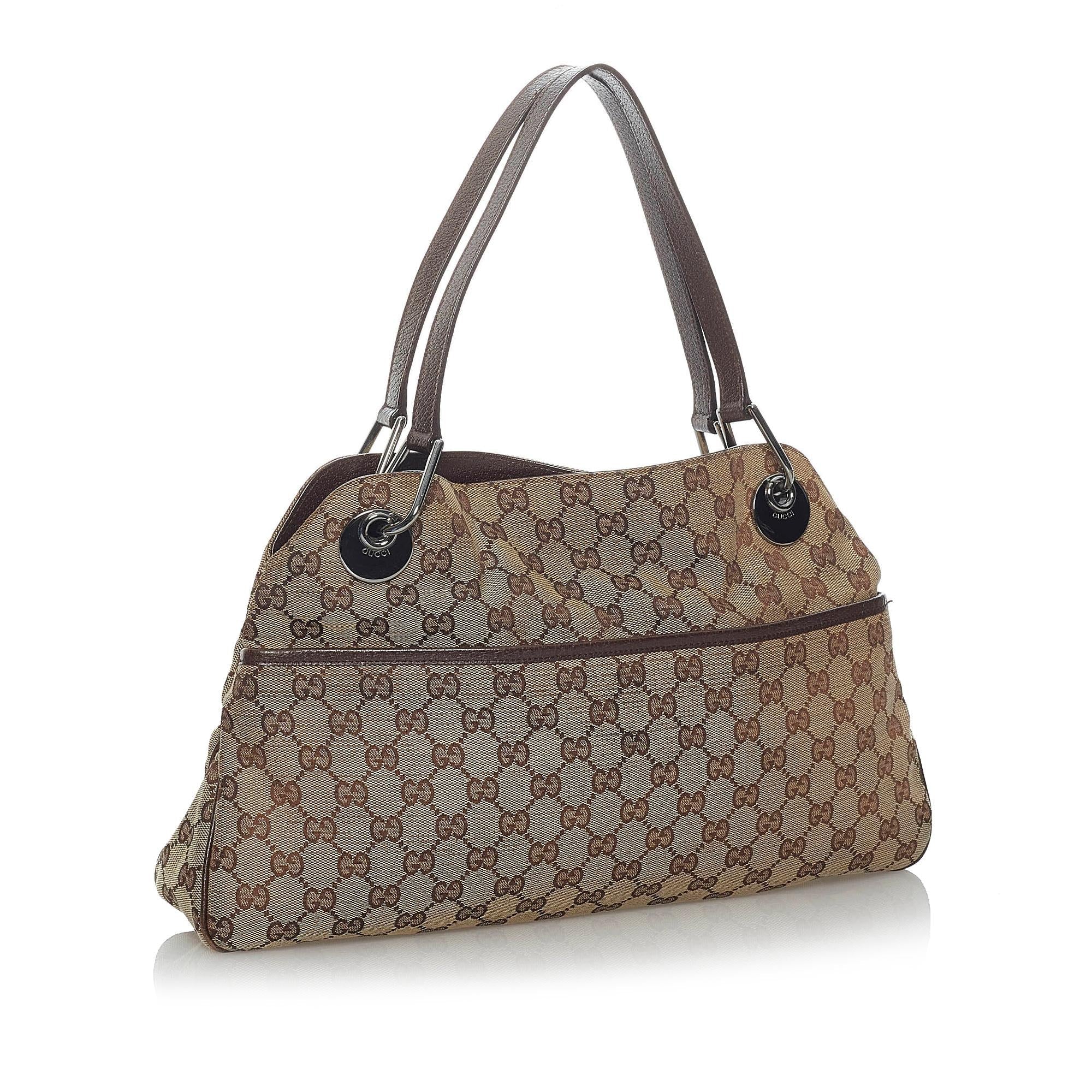 Gucci Gucci Canvas Eclipse Shoulder Bag (SHG-29775)