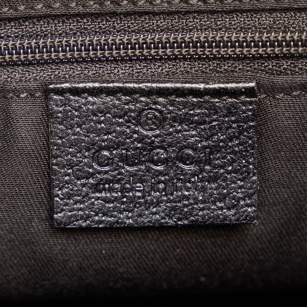Gucci Gucci Canvas Eclipse Shoulder Bag (SHG-29809)