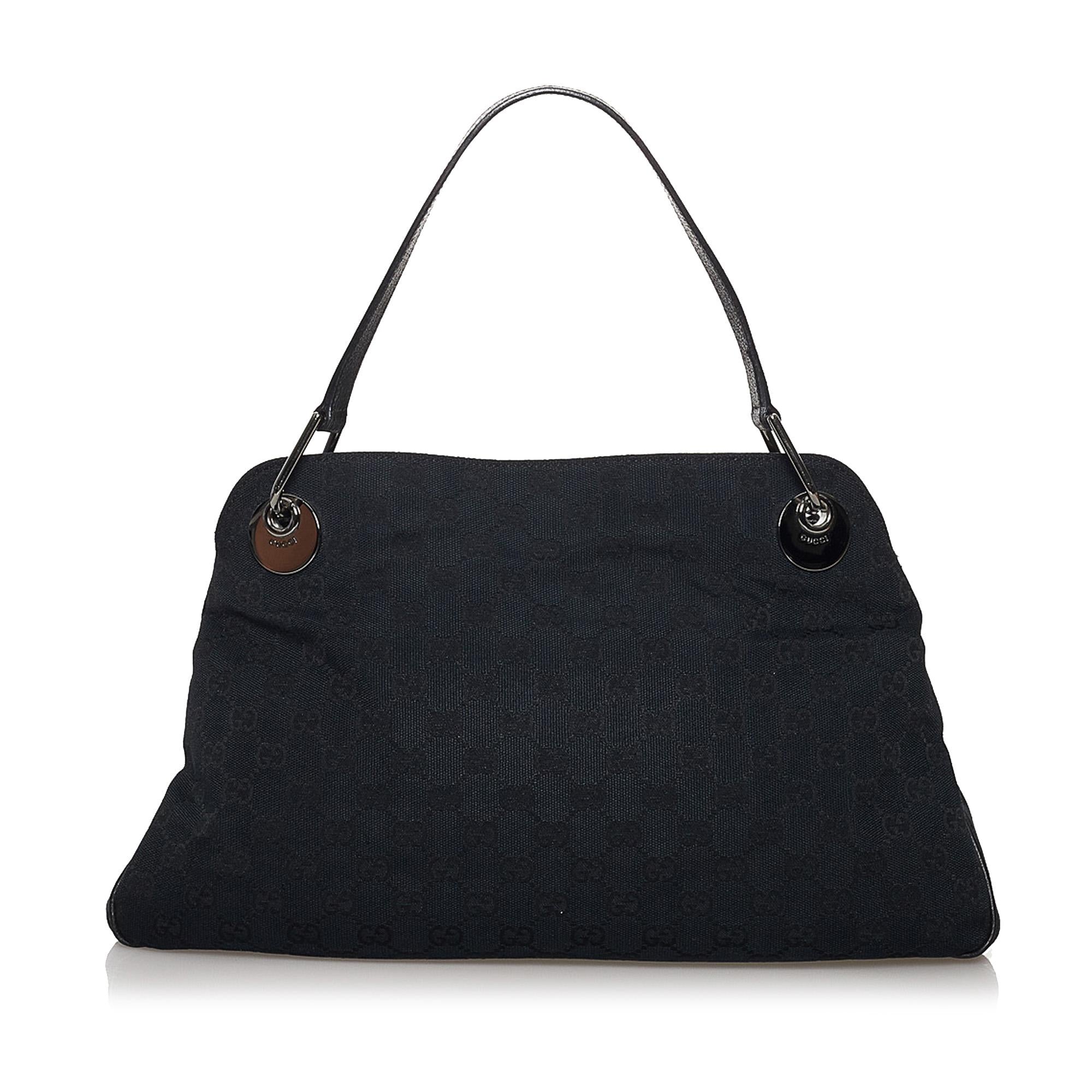 Gucci Gucci Canvas Eclipse Shoulder Bag (SHG-31044)