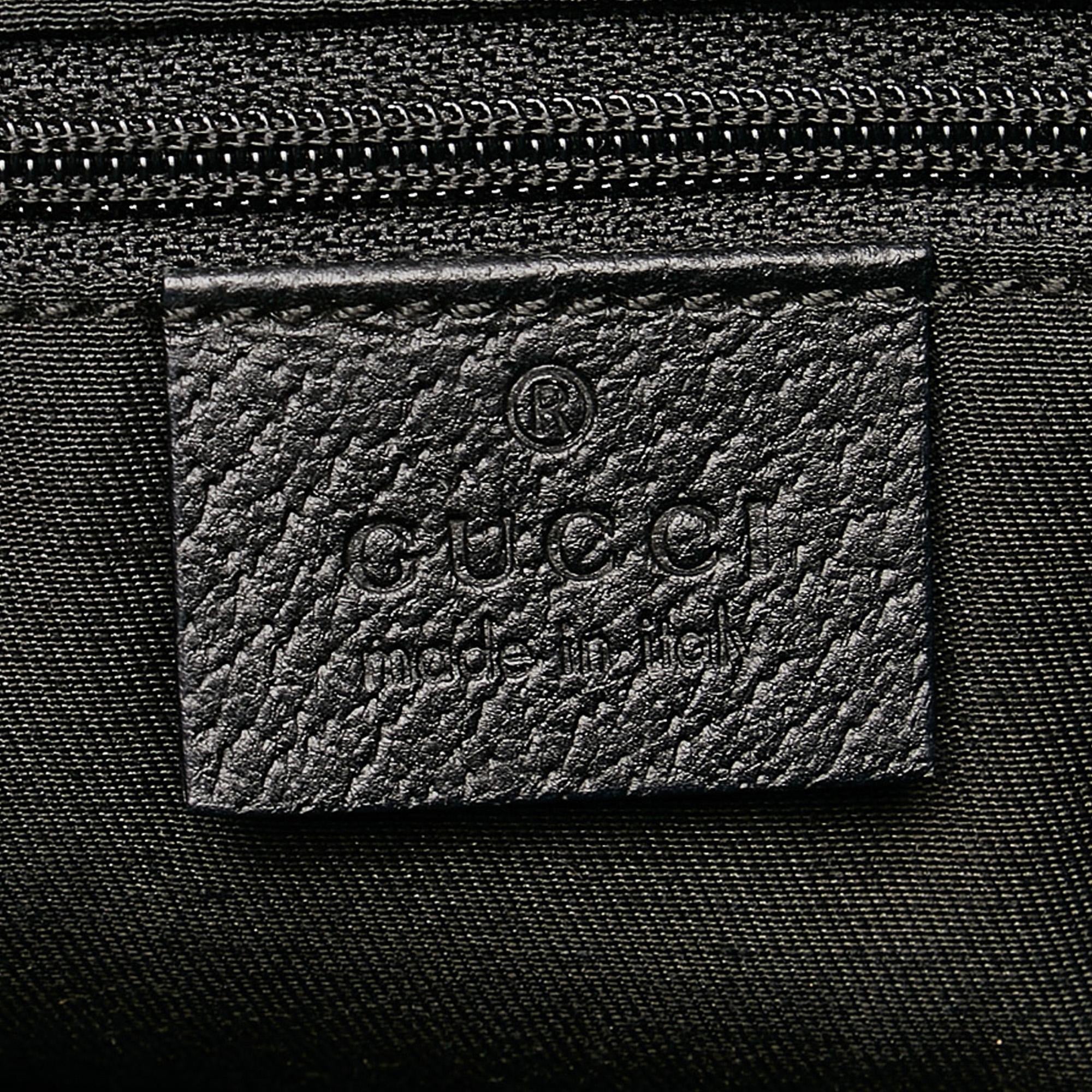 Gucci Gucci Canvas Eclipse Shoulder Bag (SHG-31044)