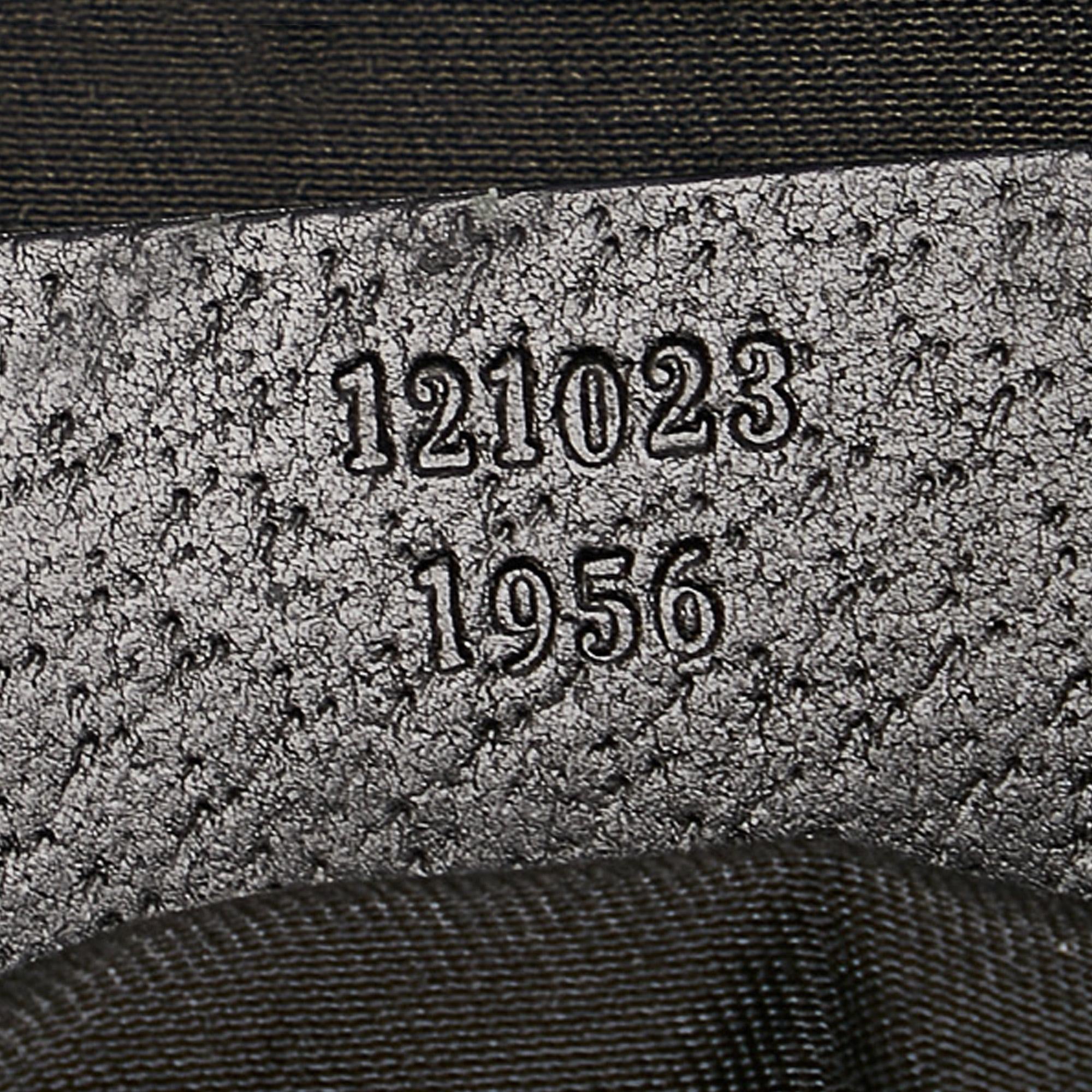 Gucci Gucci Canvas Eclipse Shoulder Bag (SHG-31044)