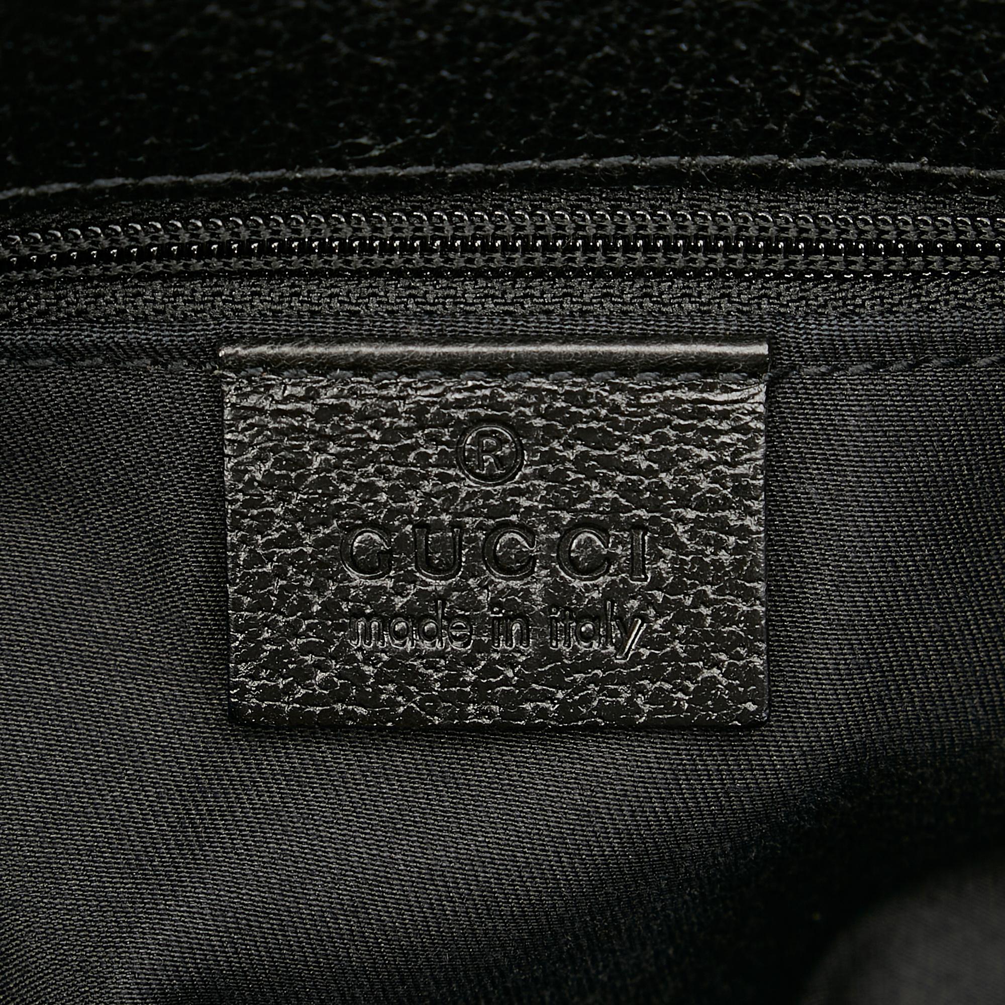 Gucci Gucci Canvas Eclipse Shoulder Bag (SHG-31969)