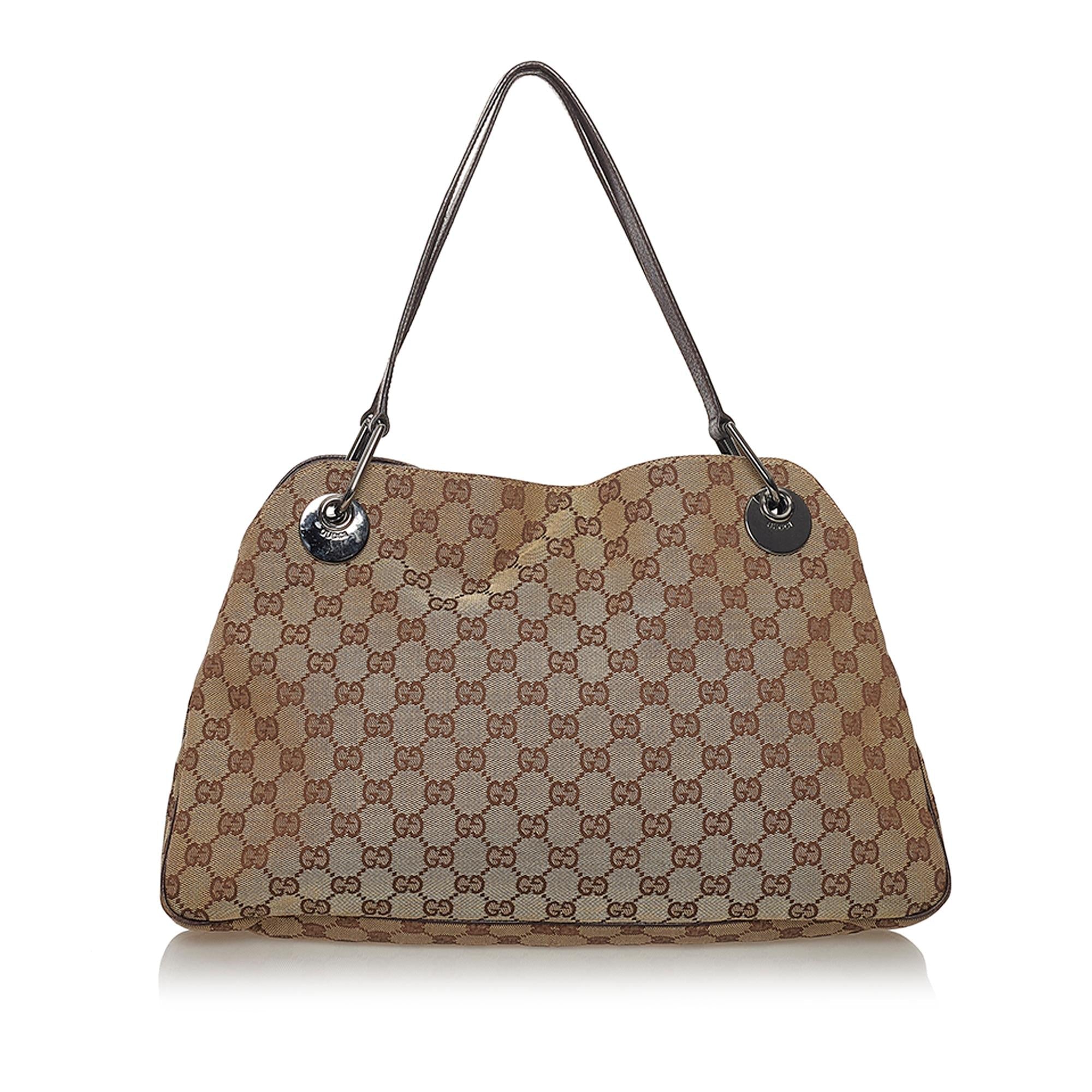 Gucci Gucci Canvas Eclipse Shoulder Bag (SHG-33340)