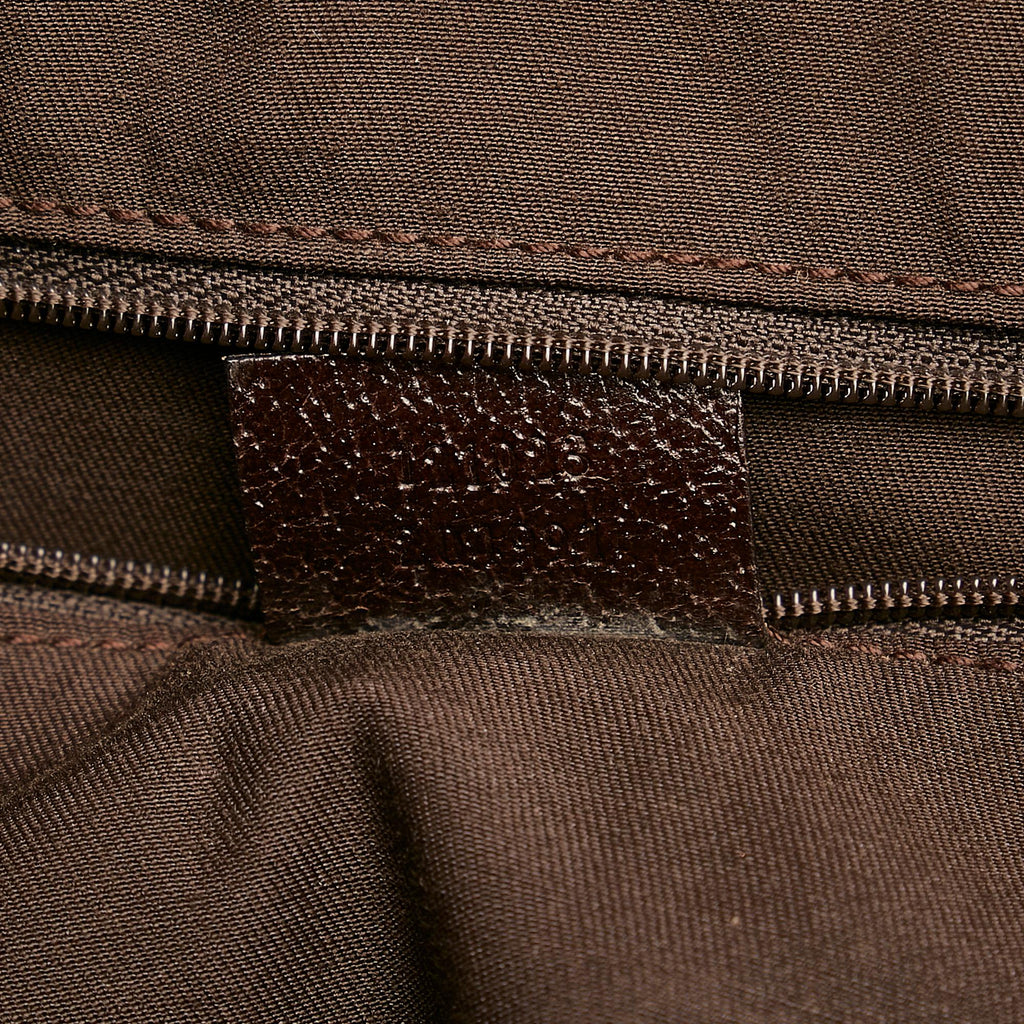 Gucci Gucci Canvas Eclipse Shoulder Bag (SHG-33340)
