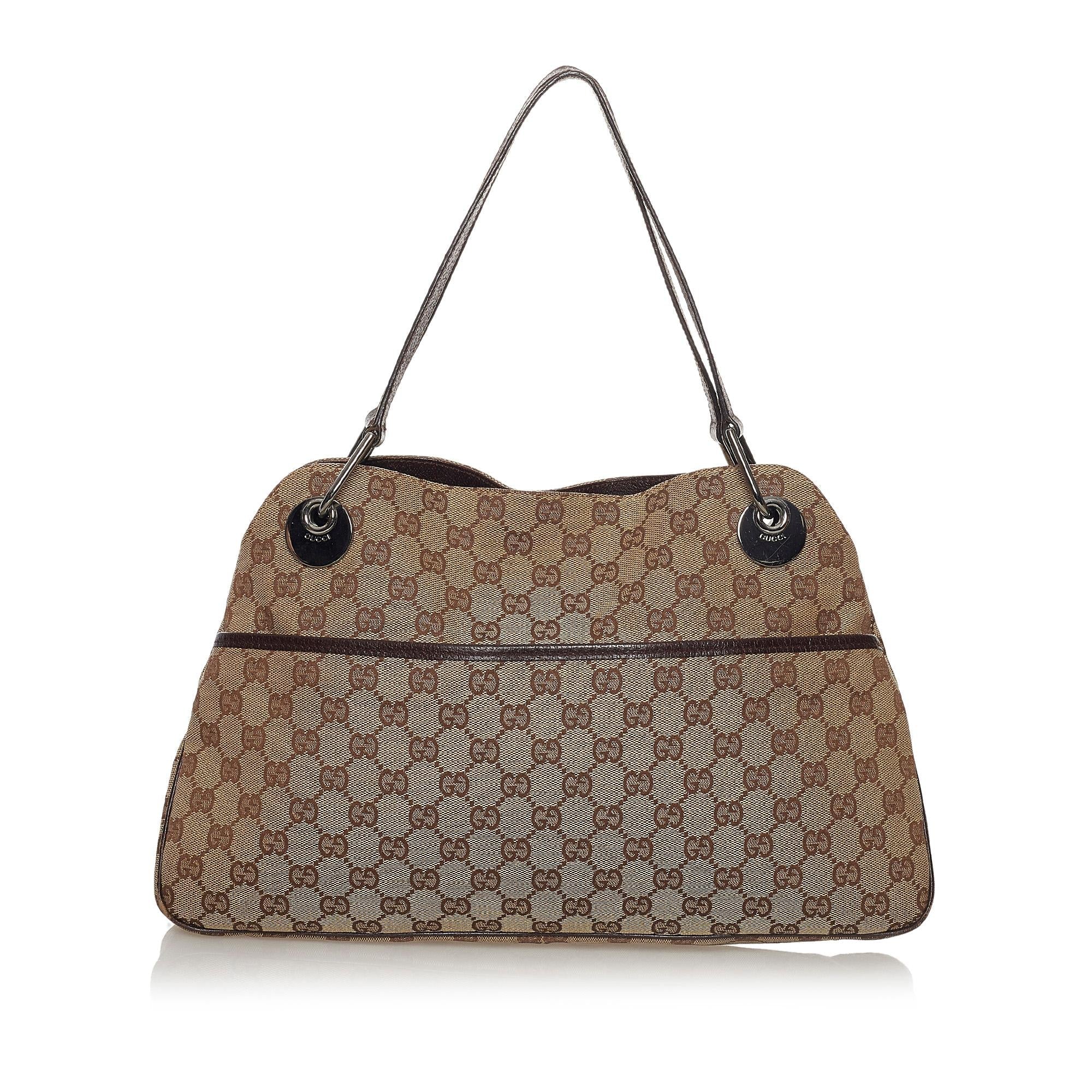Gucci Gucci Canvas Eclipse Shoulder Bag (SHG-33340)