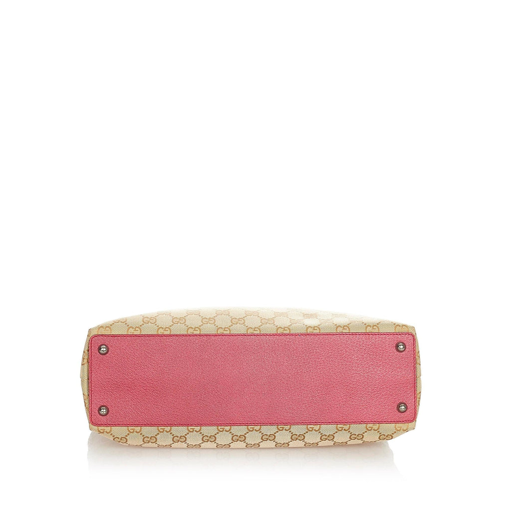 Gucci Gucci Canvas Eclipse Shoulder Bag (SHG-34031)