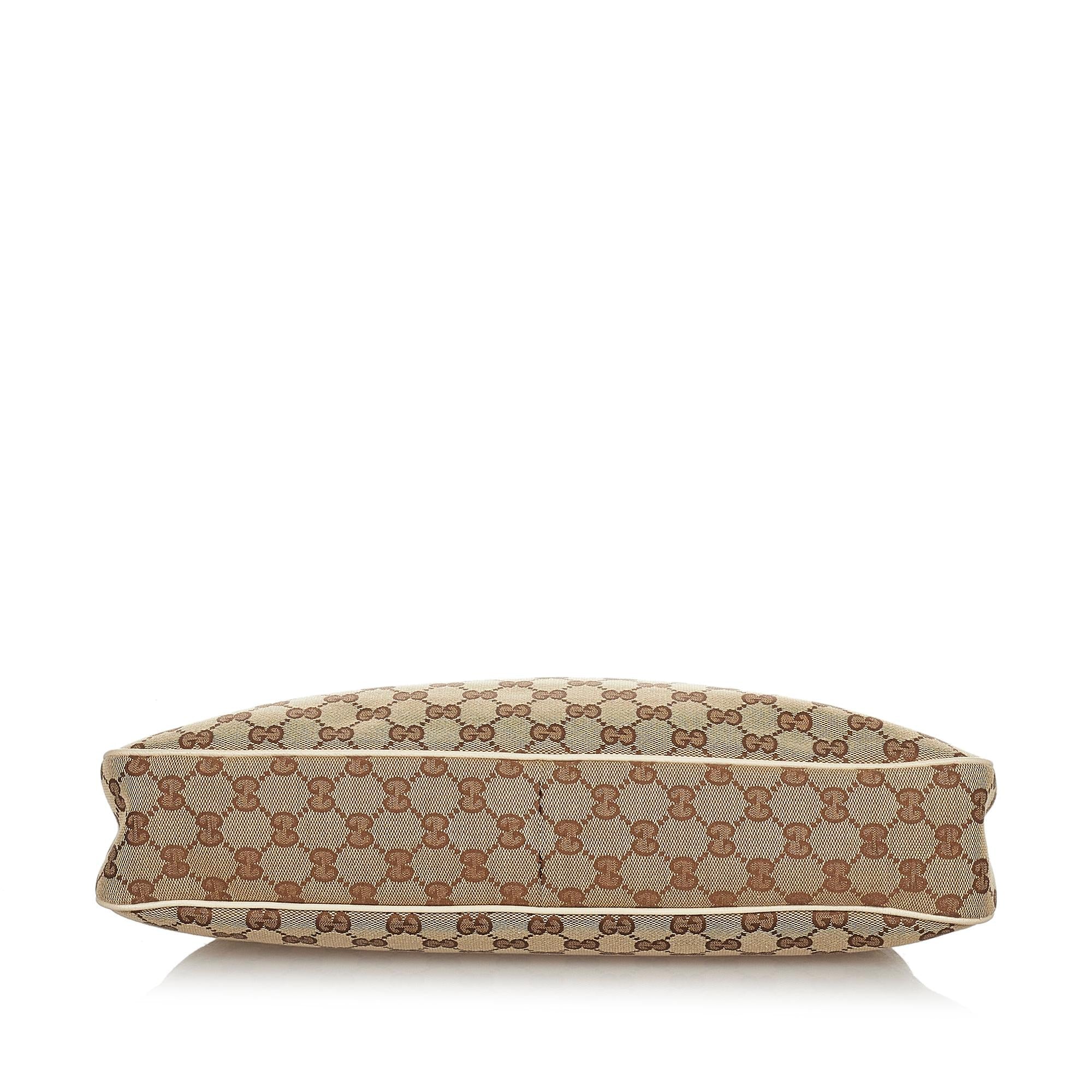 Gucci Gucci Canvas Eclipse Shoulder Bag (SHG-34061)