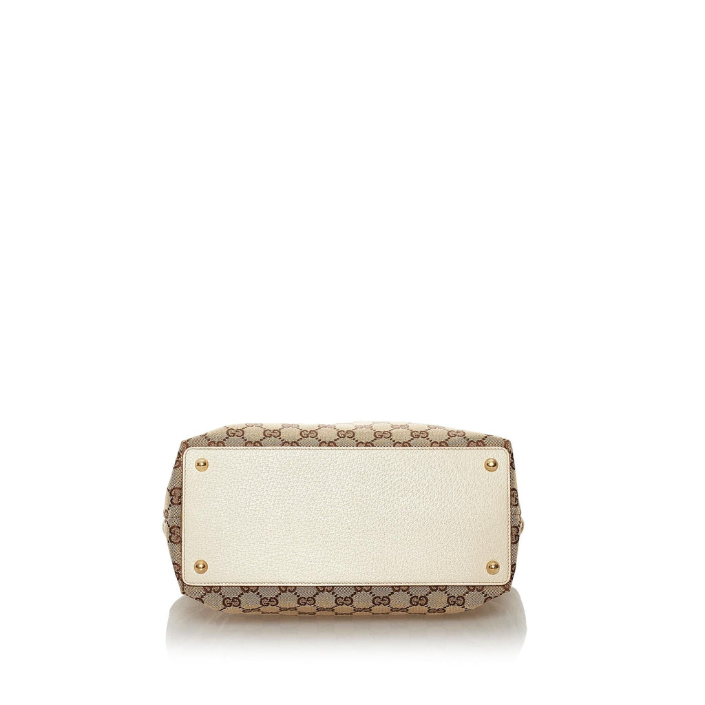 Gucci GG Canvas Eclipse Shoulder Bag (SHG-34640)