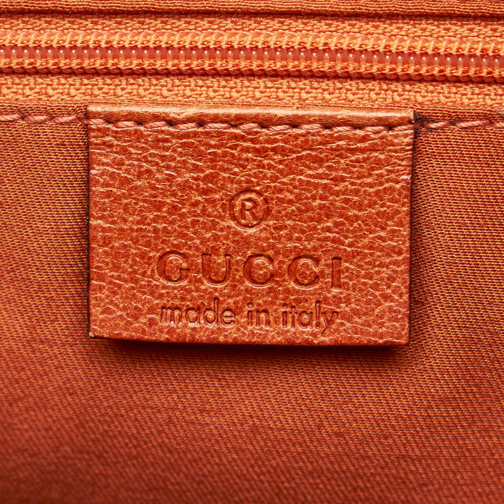 Gucci GG Canvas Eclipse Shoulder Bag (SHG-34768)