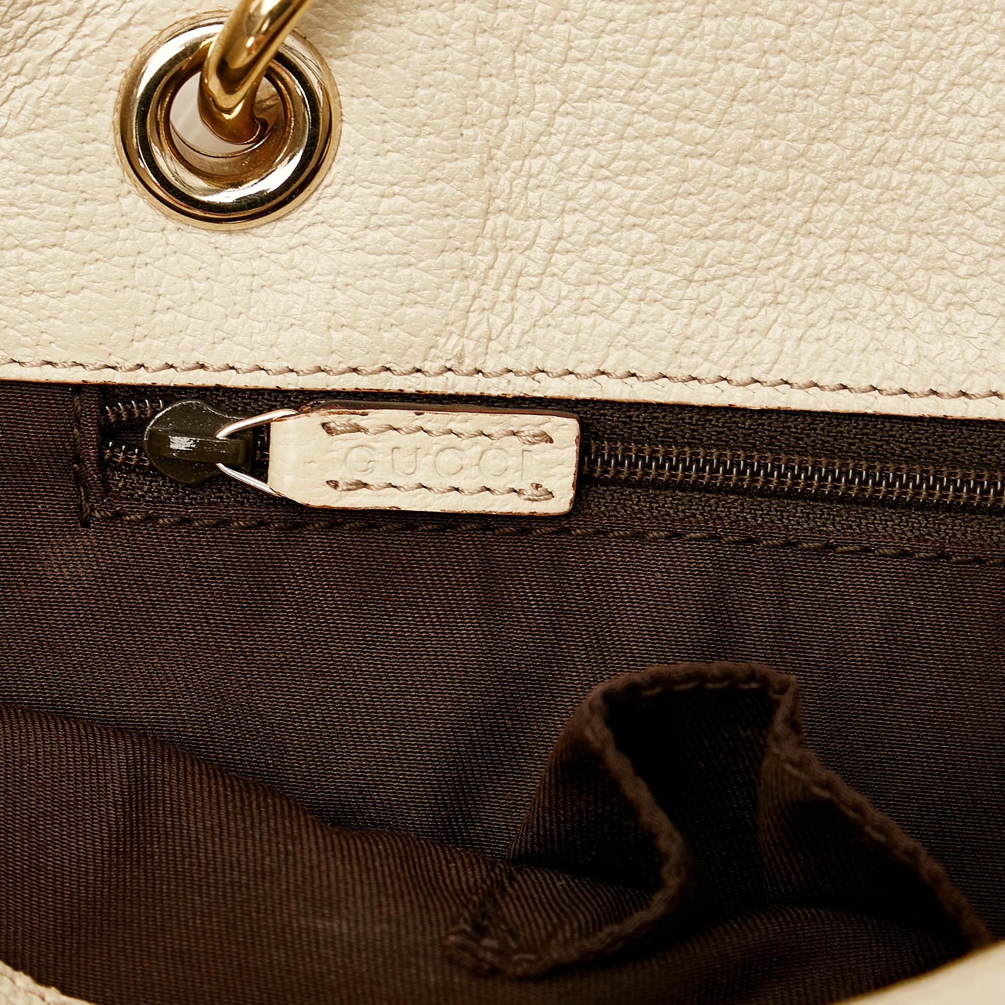 Gucci Gucci Canvas Eclipse Tote Bag (SHG-24982)