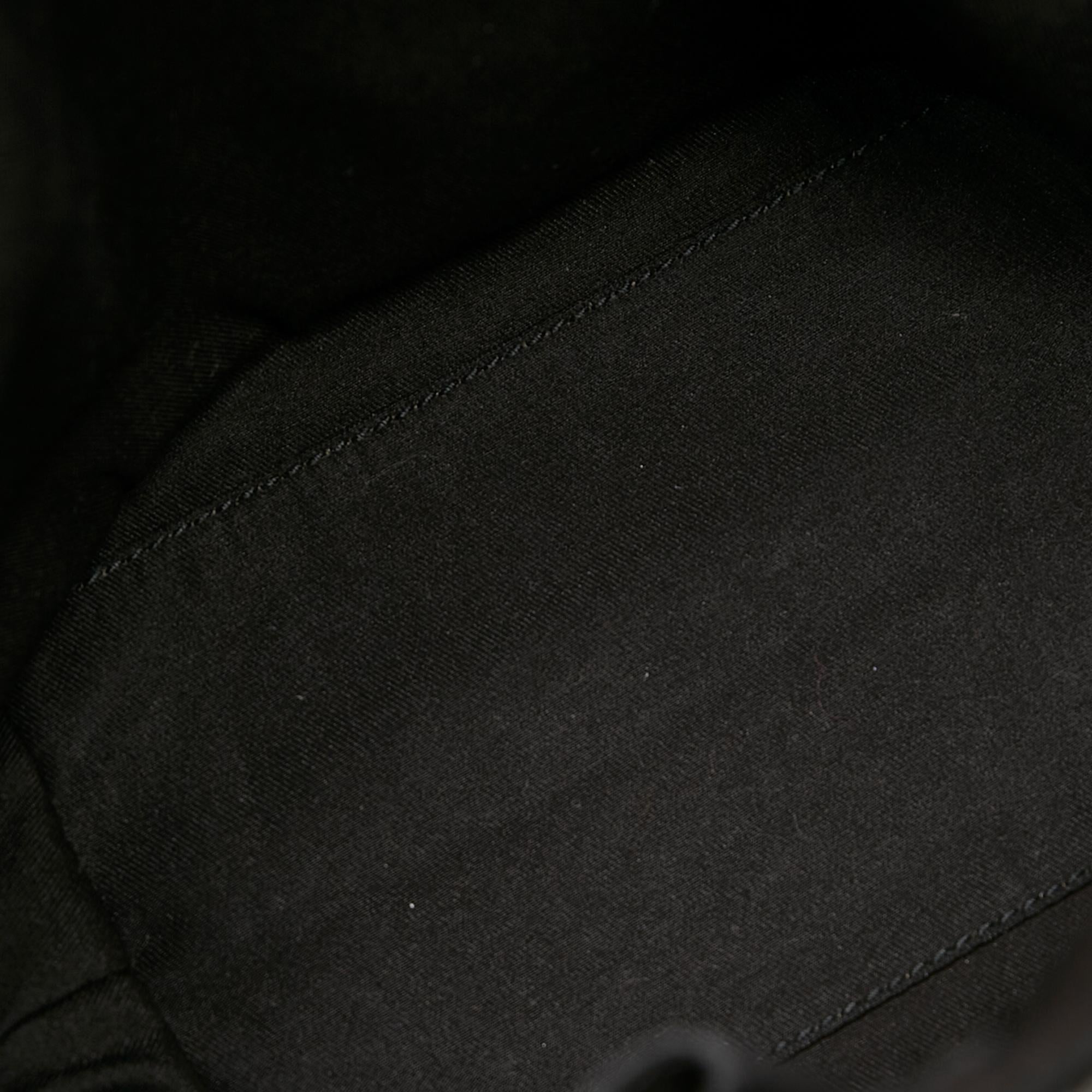 Gucci GG Canvas Eclipse Tote Bag (SHG-KAPU3n)