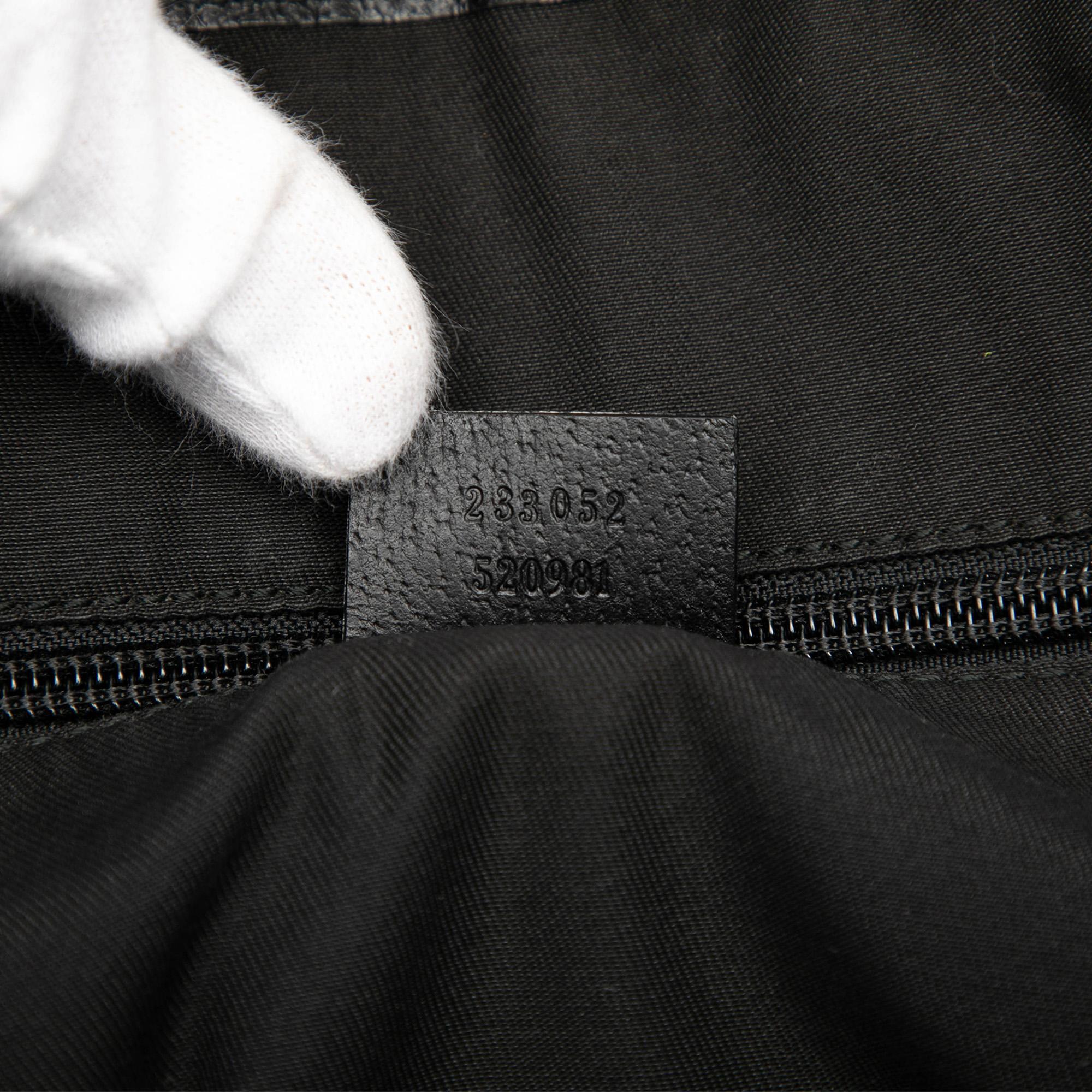 Gucci GG Canvas Flap MessLBger Bag