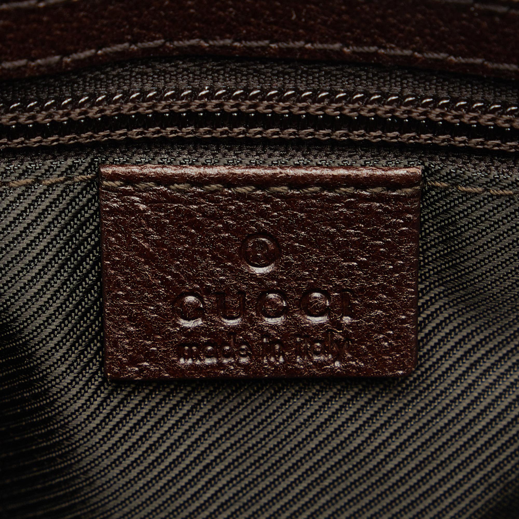 Gucci GG Canvas Flat Messenger (SHG-tmDaTa)