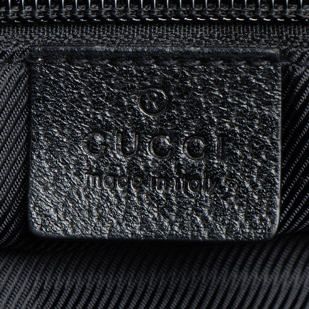 Gucci GG Canvas Flat Messenger (SHF-Br9CH5)