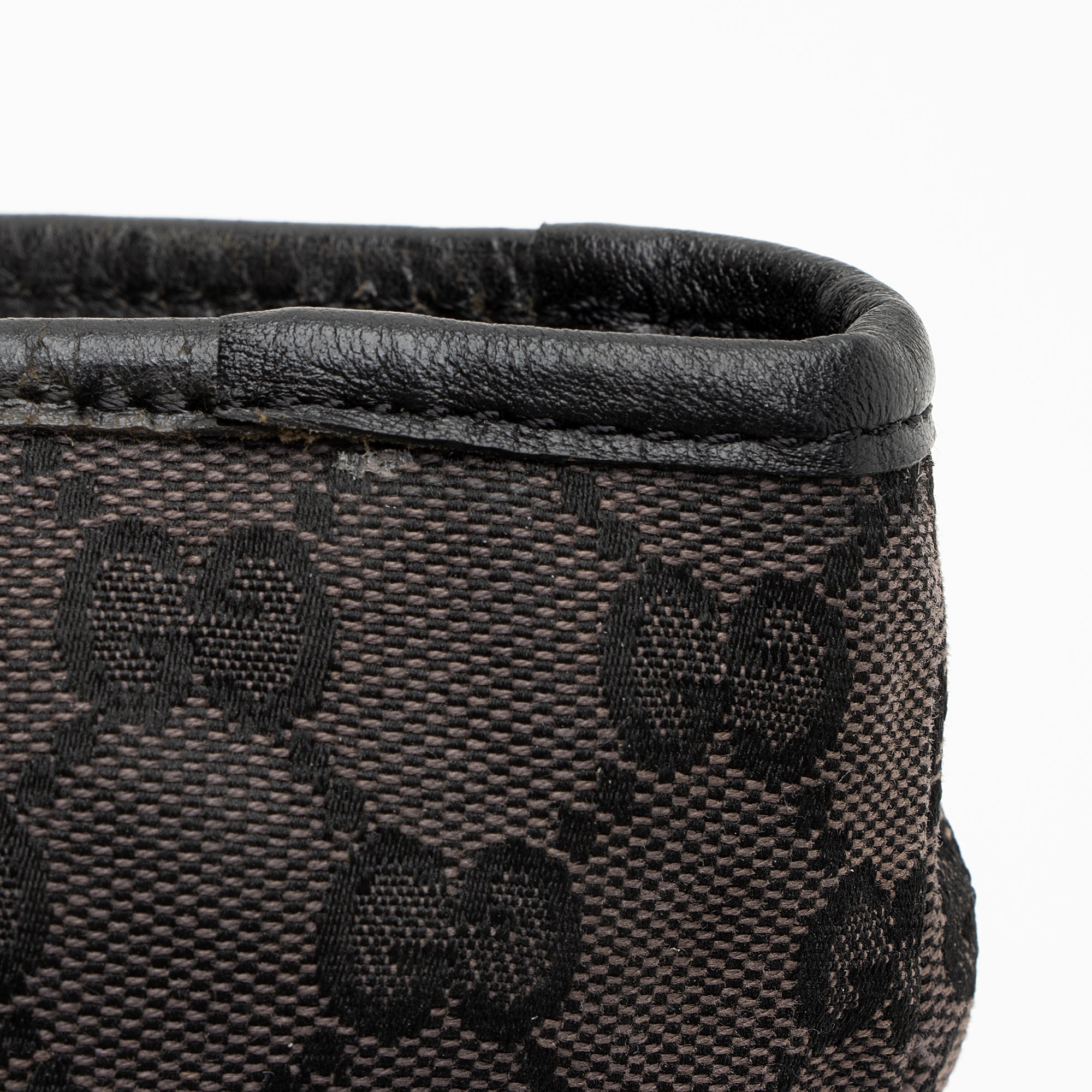 Gucci GG Canvas Front Pocket E/W Shopping Tote (SHF-23636)