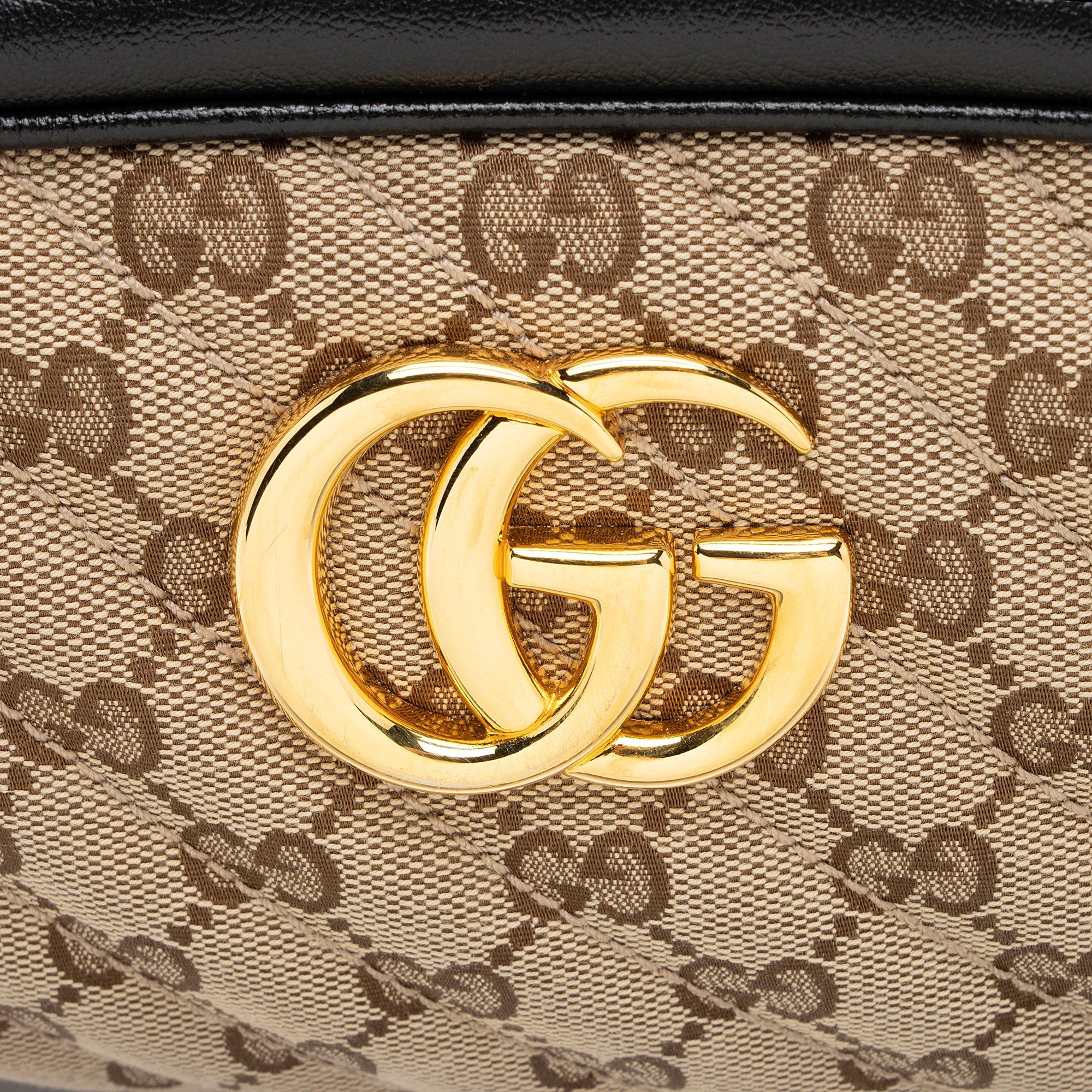Gucci GG Canvas GG Marmont Small Shoulder Bag (SHF-vFaifH)