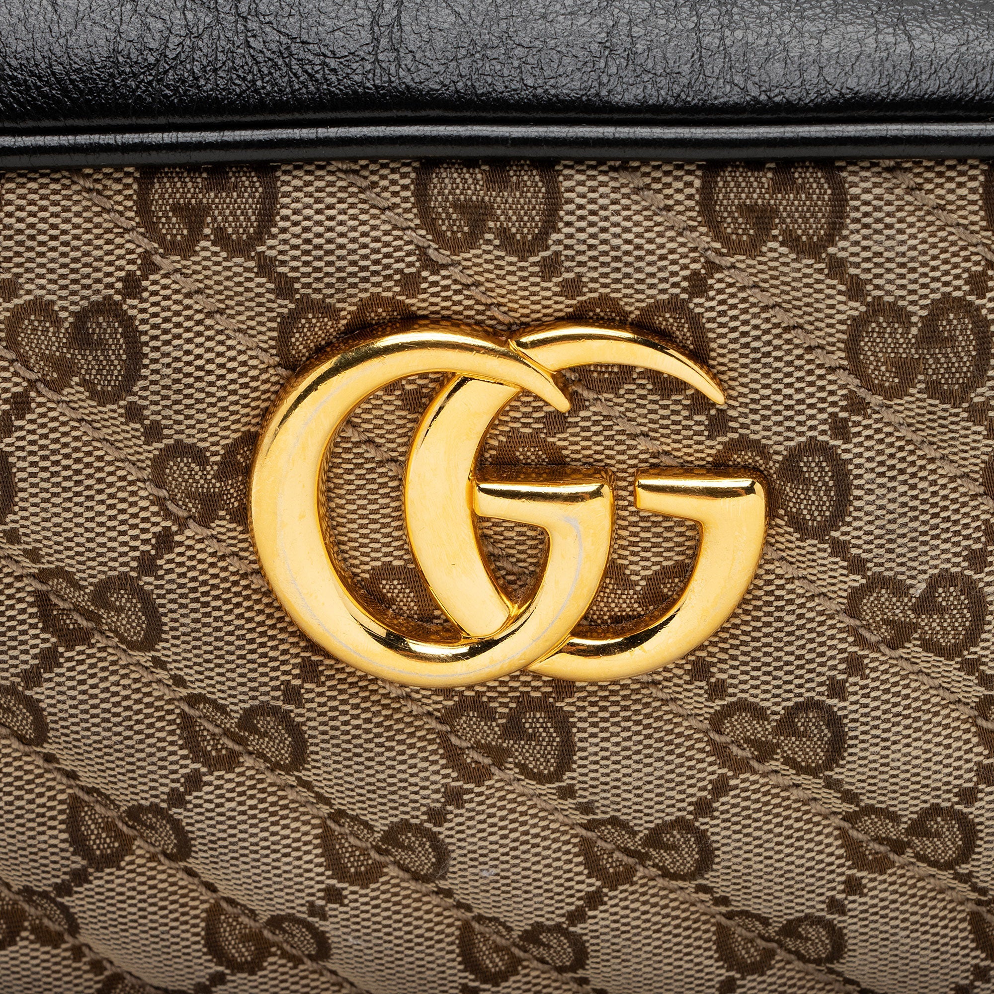 Gucci GG Canvas GG Marmont Small Shoulder Bag (SHF-b59UzC)
