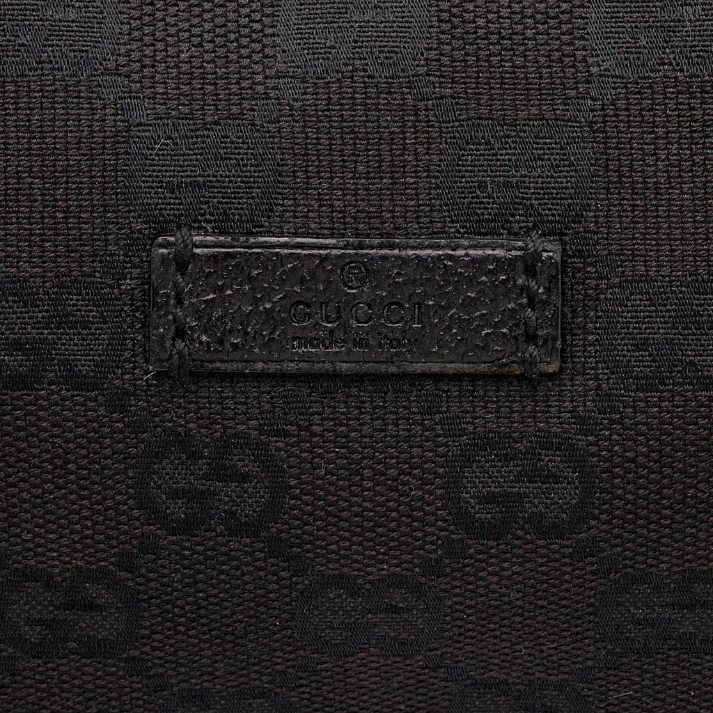 Gucci GG Canvas Half Moon Medium Messenger Bag (SHF-aTmqfv)