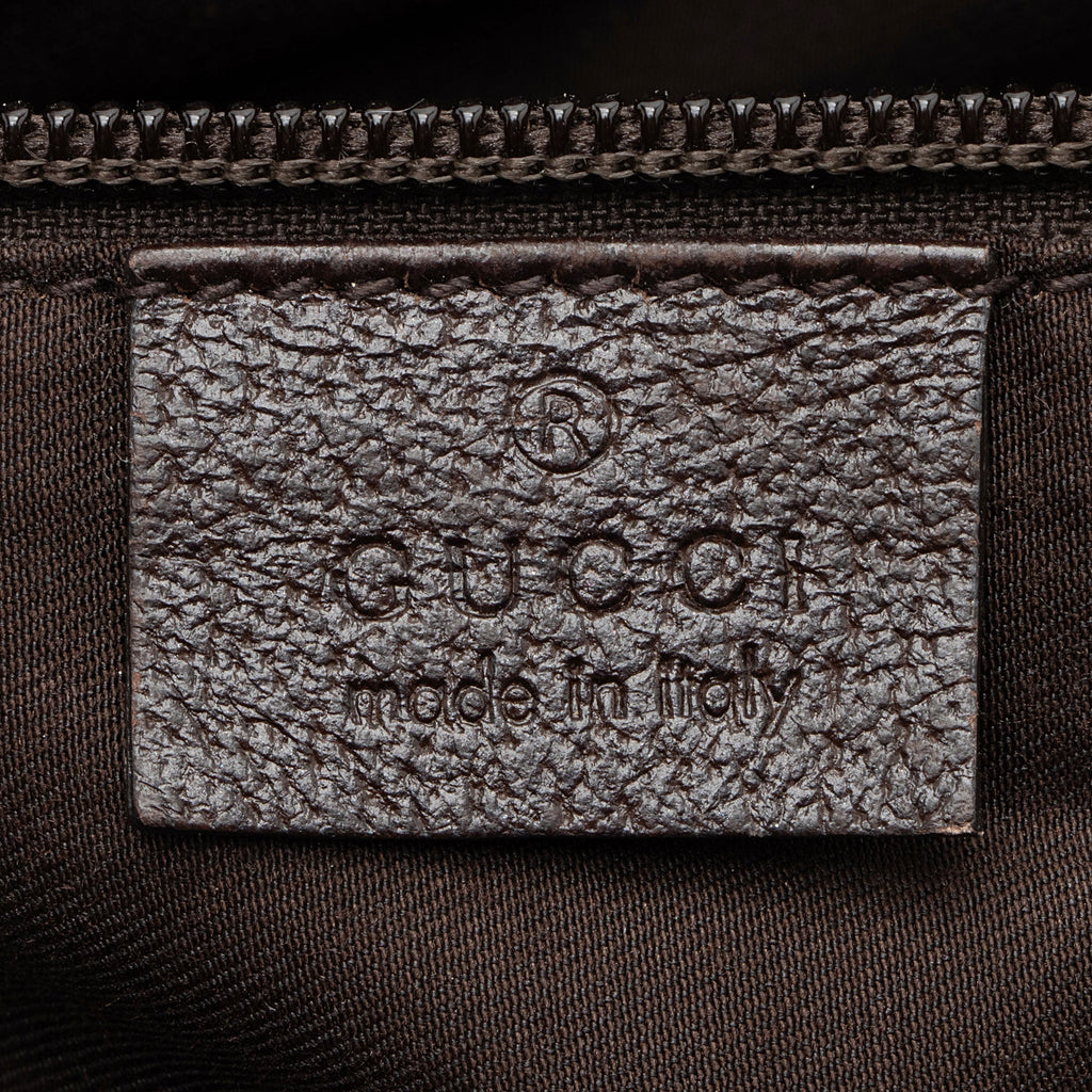 Gucci GG Canvas Half Moon Medium MessLBger