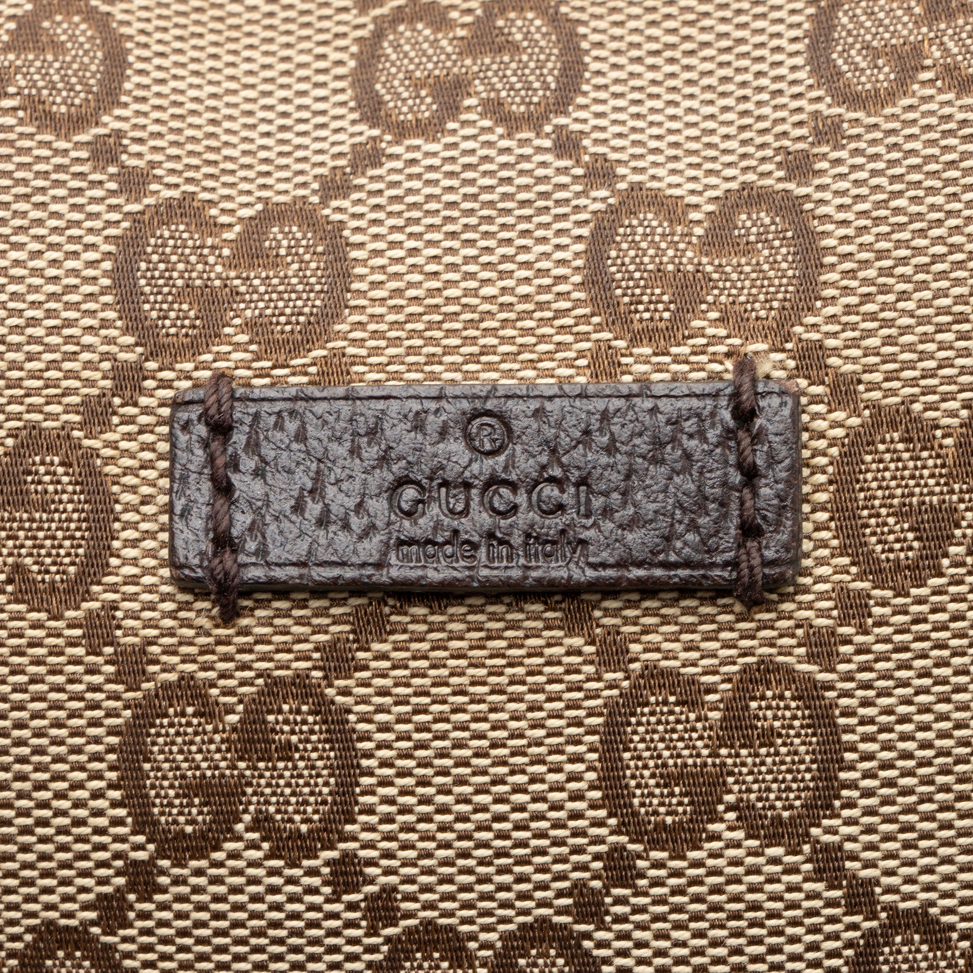 Gucci GG Canvas Half Moon Medium MessLBger