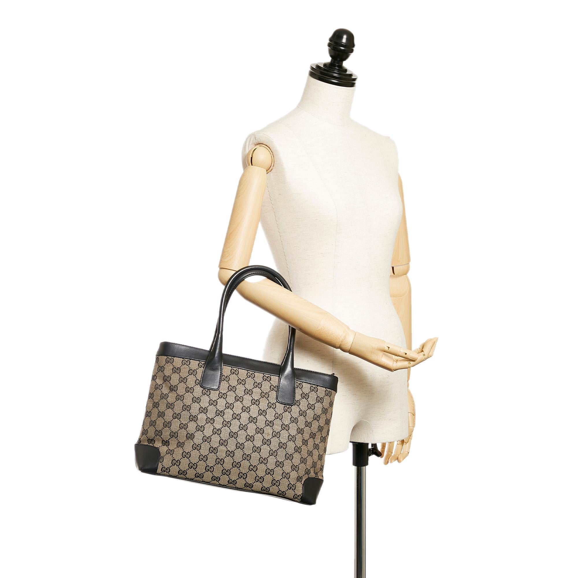 Gucci Gucci Canvas Handbag (SHG-28700)