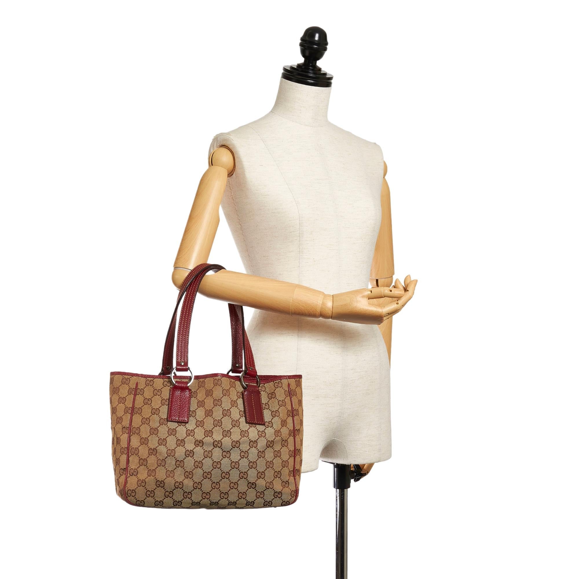 Gucci Gucci Canvas Handbag (SHG-28940)