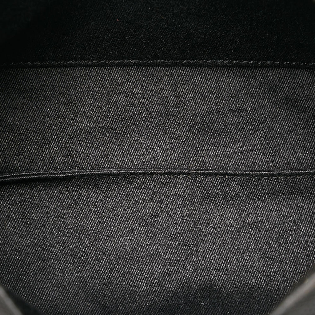 Gucci Gucci Canvas Handbag (SHG-29272)